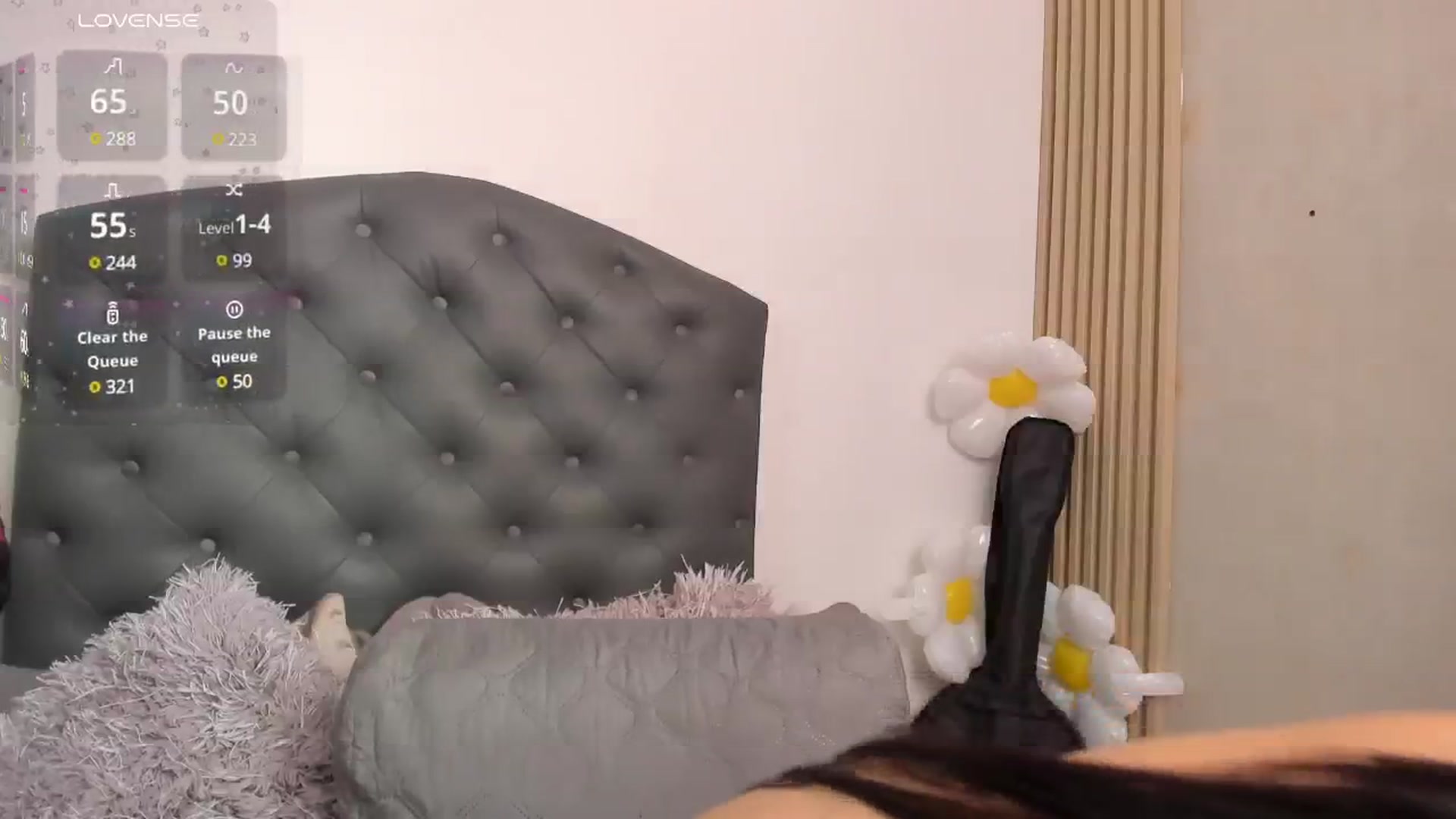 Gallery image thumbnail from WhitneyR's myfreecams stream on, 03/23/2025, 14:44 image 18 of 20