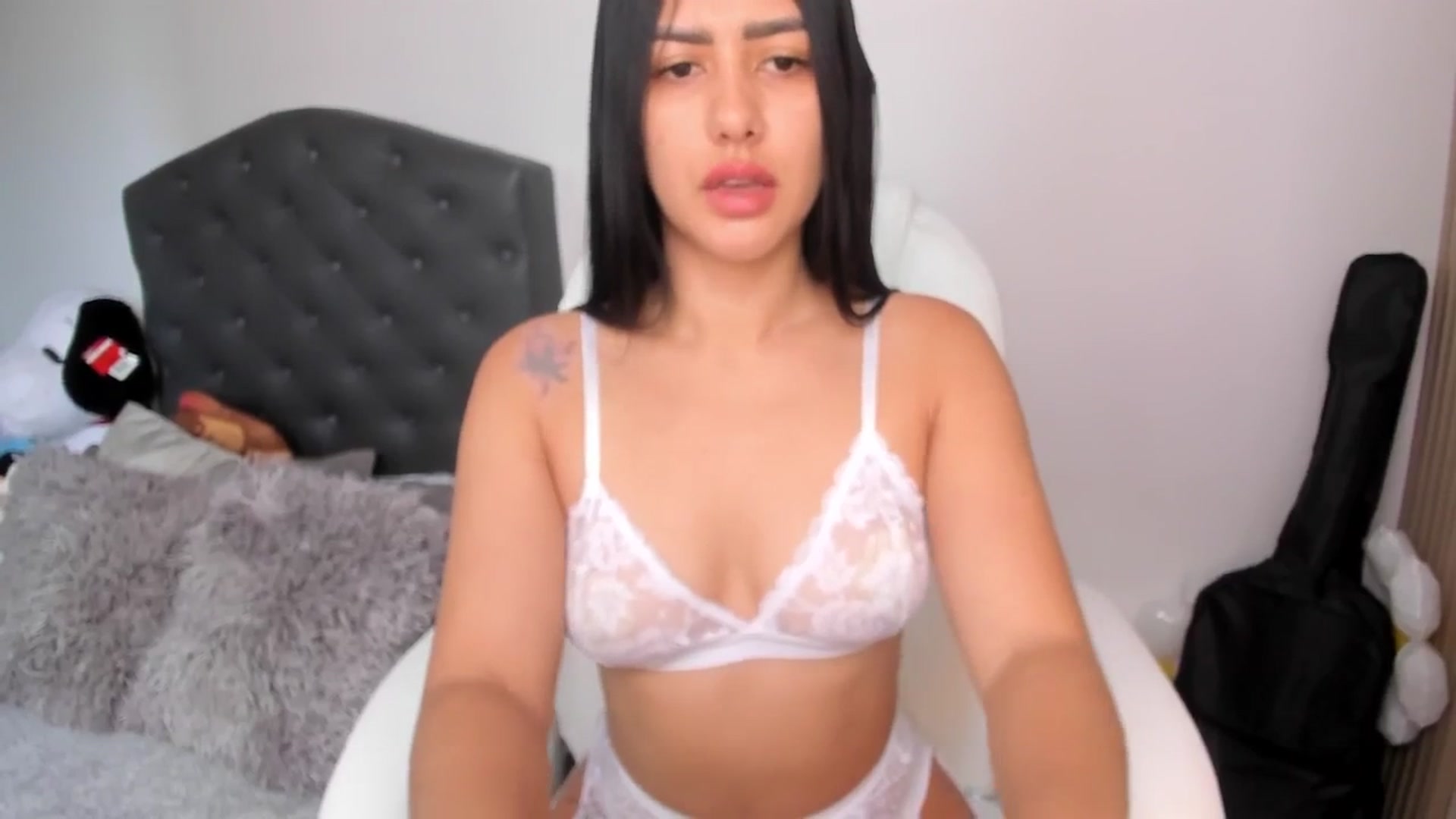 Gallery image thumbnail from WhitneyR's myfreecams stream on, 06/07/2025, 13:52 image 10 of 20