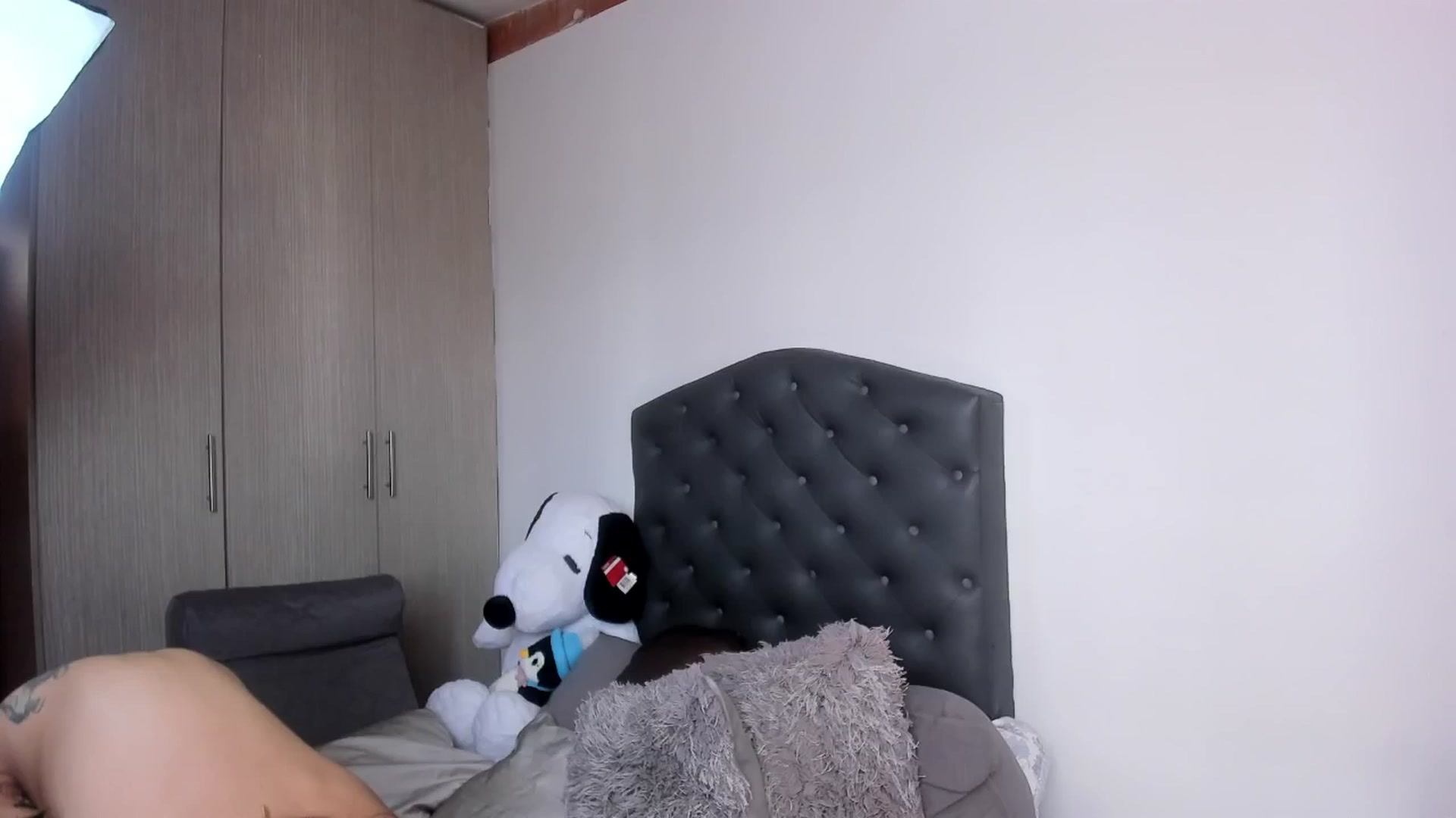 Gallery image thumbnail from WhitneyR's myfreecams stream on, 06/15/2025, 14:07 image 8 of 20