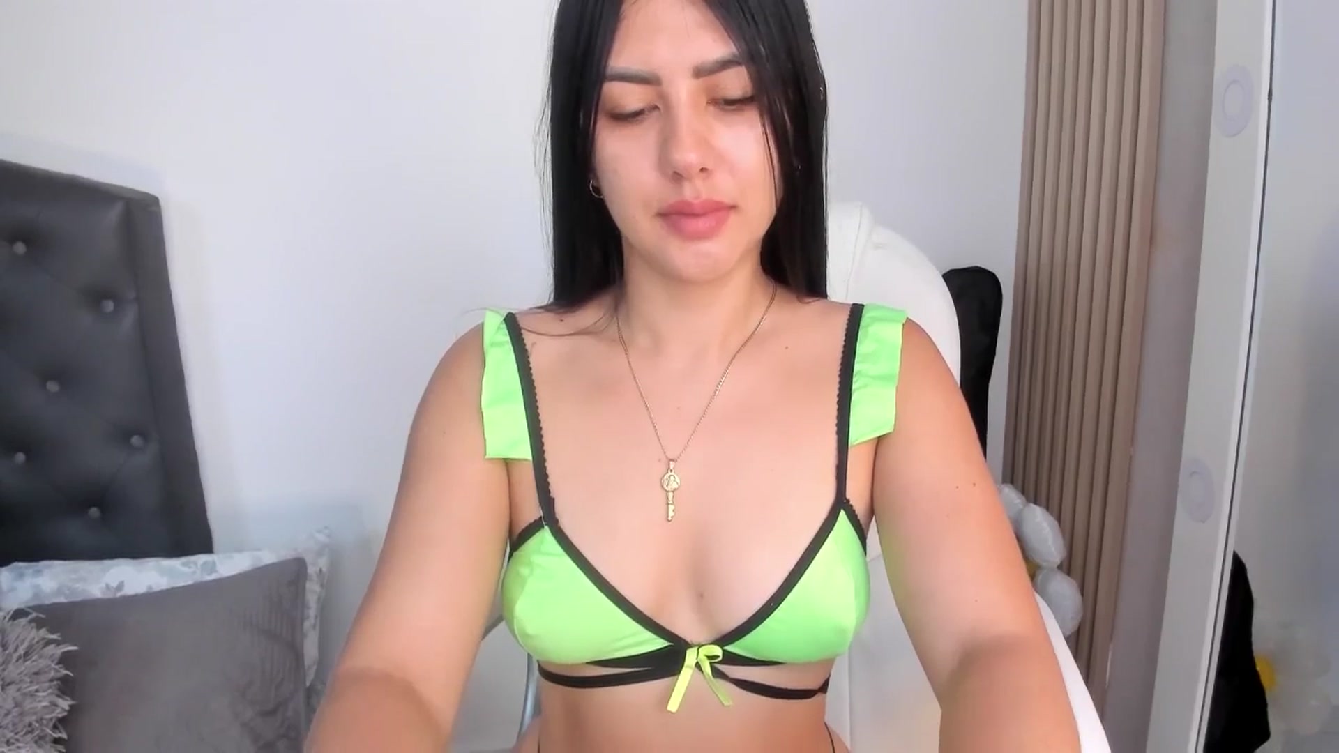 Gallery image thumbnail from WhitneyR's myfreecams stream on, 06/16/2025, 13:58 image 6 of 20