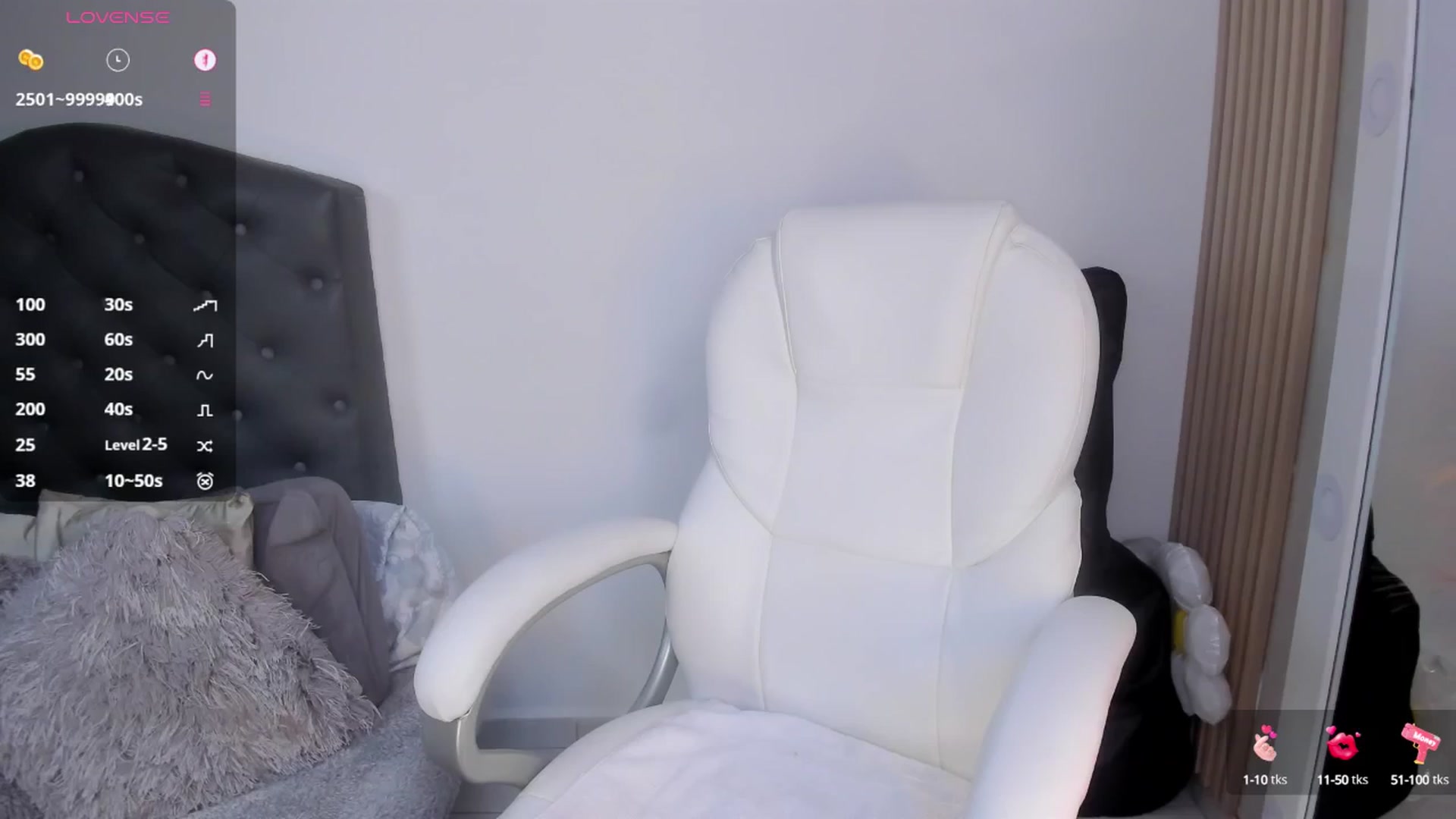 Gallery image thumbnail from WhitneyR's myfreecams stream on, 07/12/2025, 13:53 image 1 of 20
