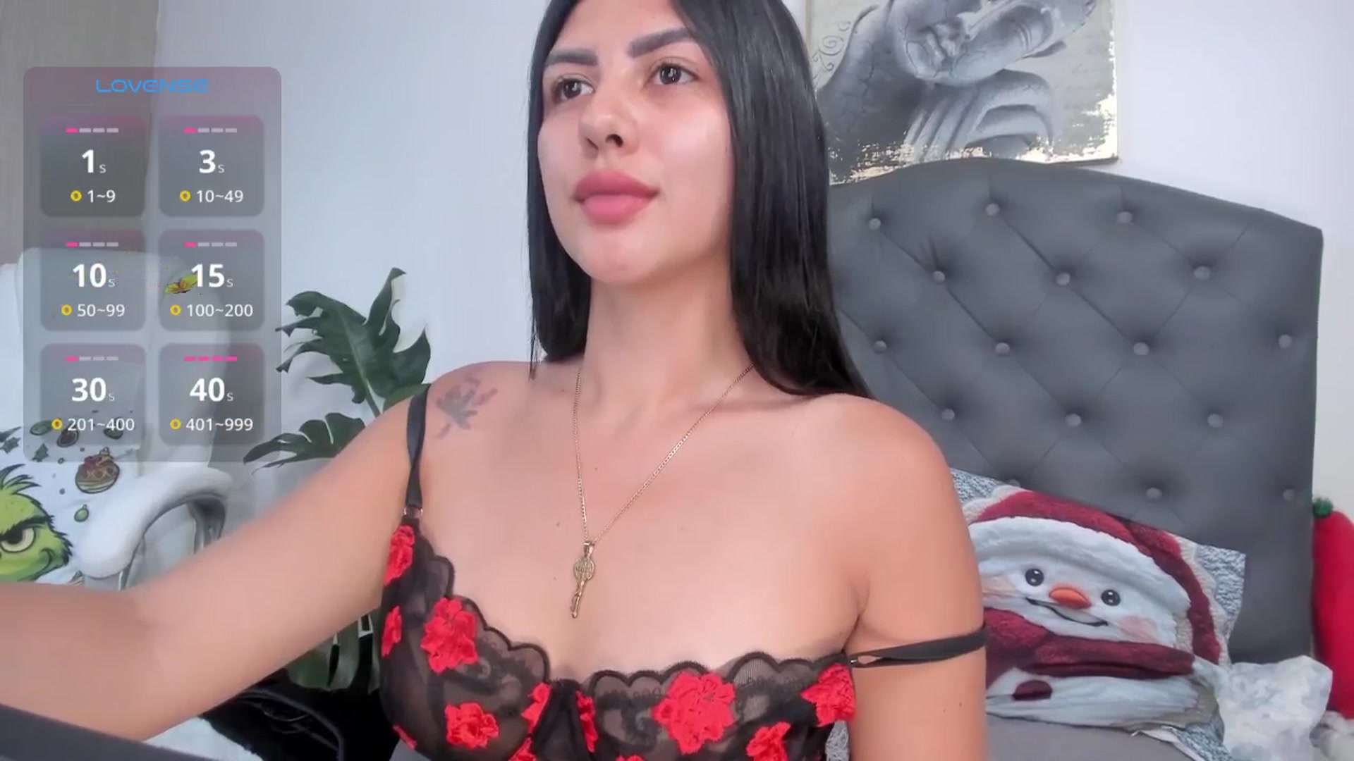 Gallery image thumbnail from WhitneyR's myfreecams stream on, 12/17/2025, 21:05 image 20 of 20