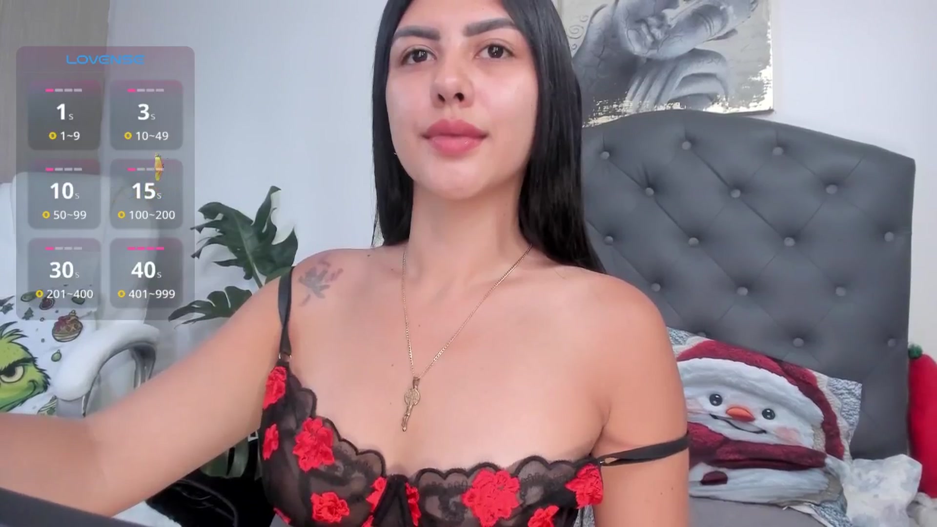 Gallery image thumbnail from WhitneyR's myfreecams stream on, 12/17/2025, 21:05 image 19 of 20