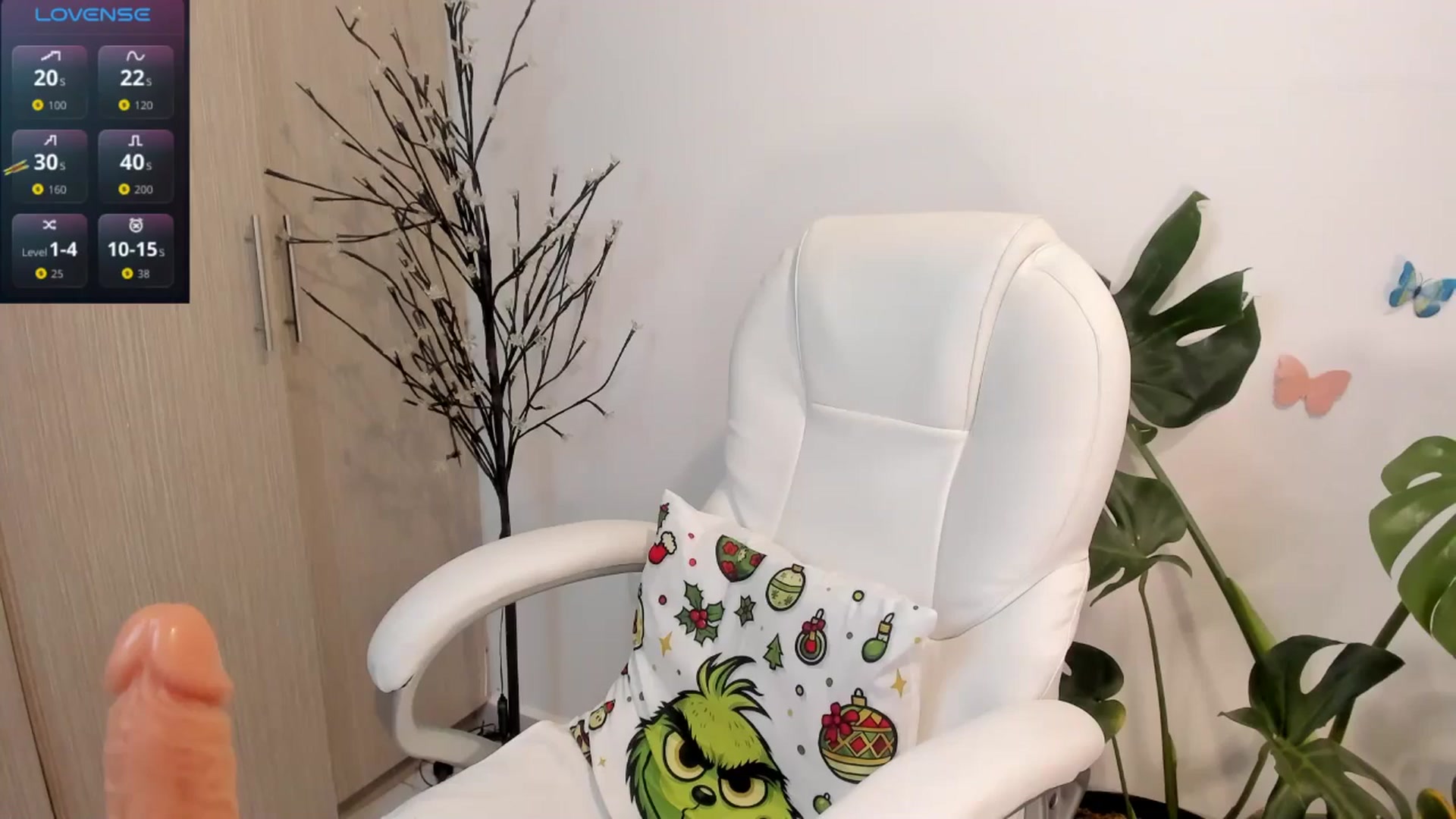 Gallery image thumbnail from WhitneyR's myfreecams stream on, 12/20/2025, 14:26 image 1 of 20