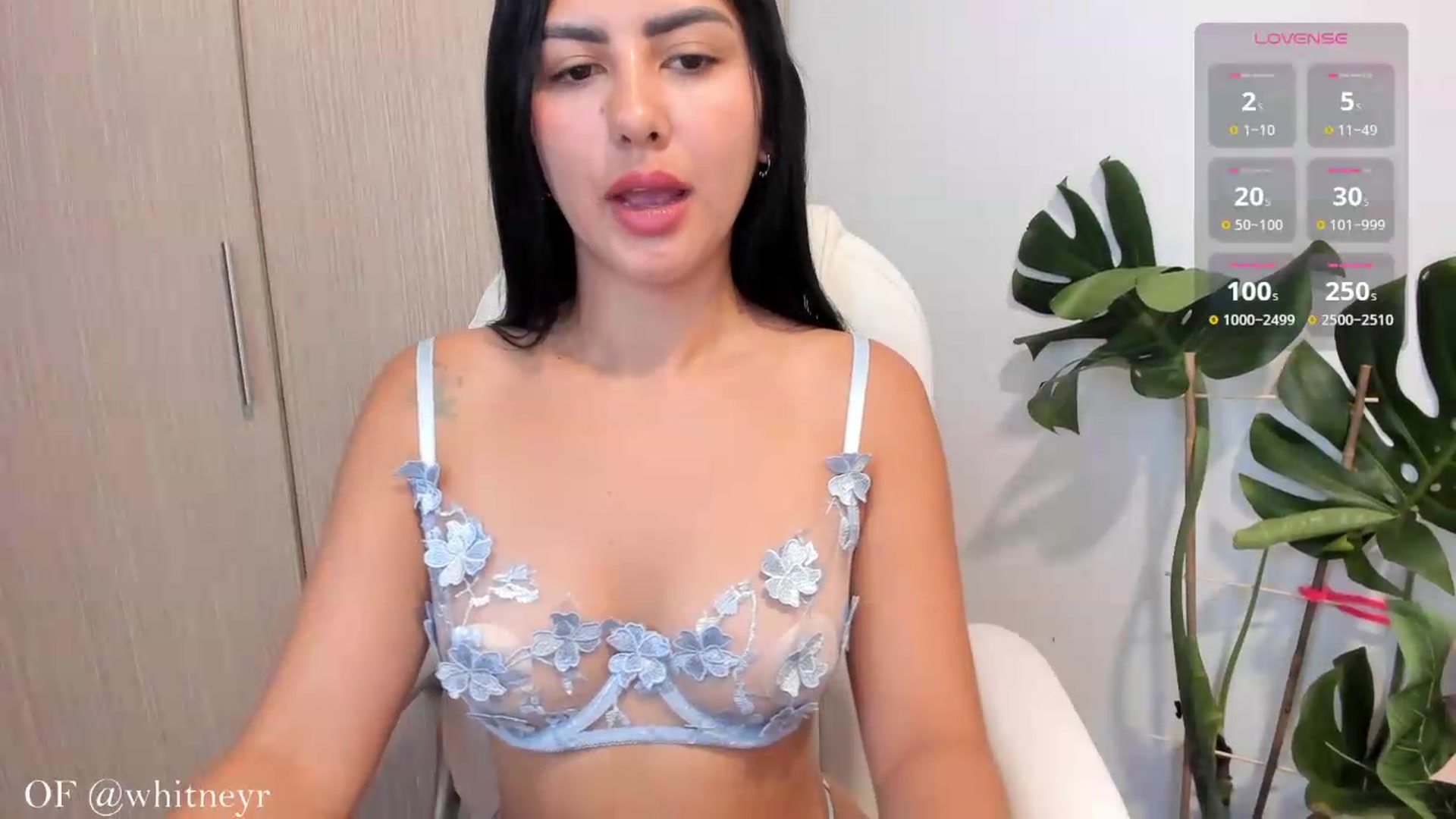 Gallery image thumbnail from WhitneyR's myfreecams stream on, 07/02/2026, 14:36 image 8 of 20