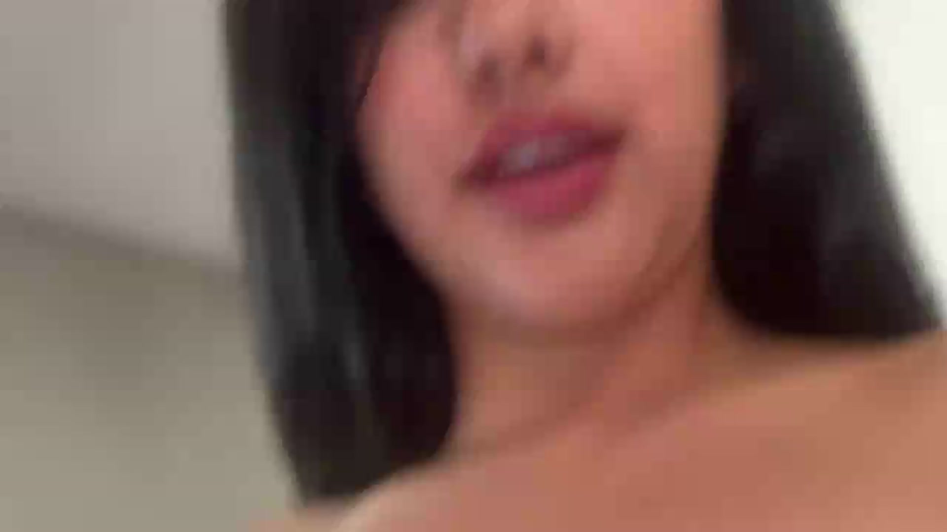 Gallery image thumbnail from WhitneyR's myfreecams stream on, 08/19/2026, 22:54 image 20 of 20