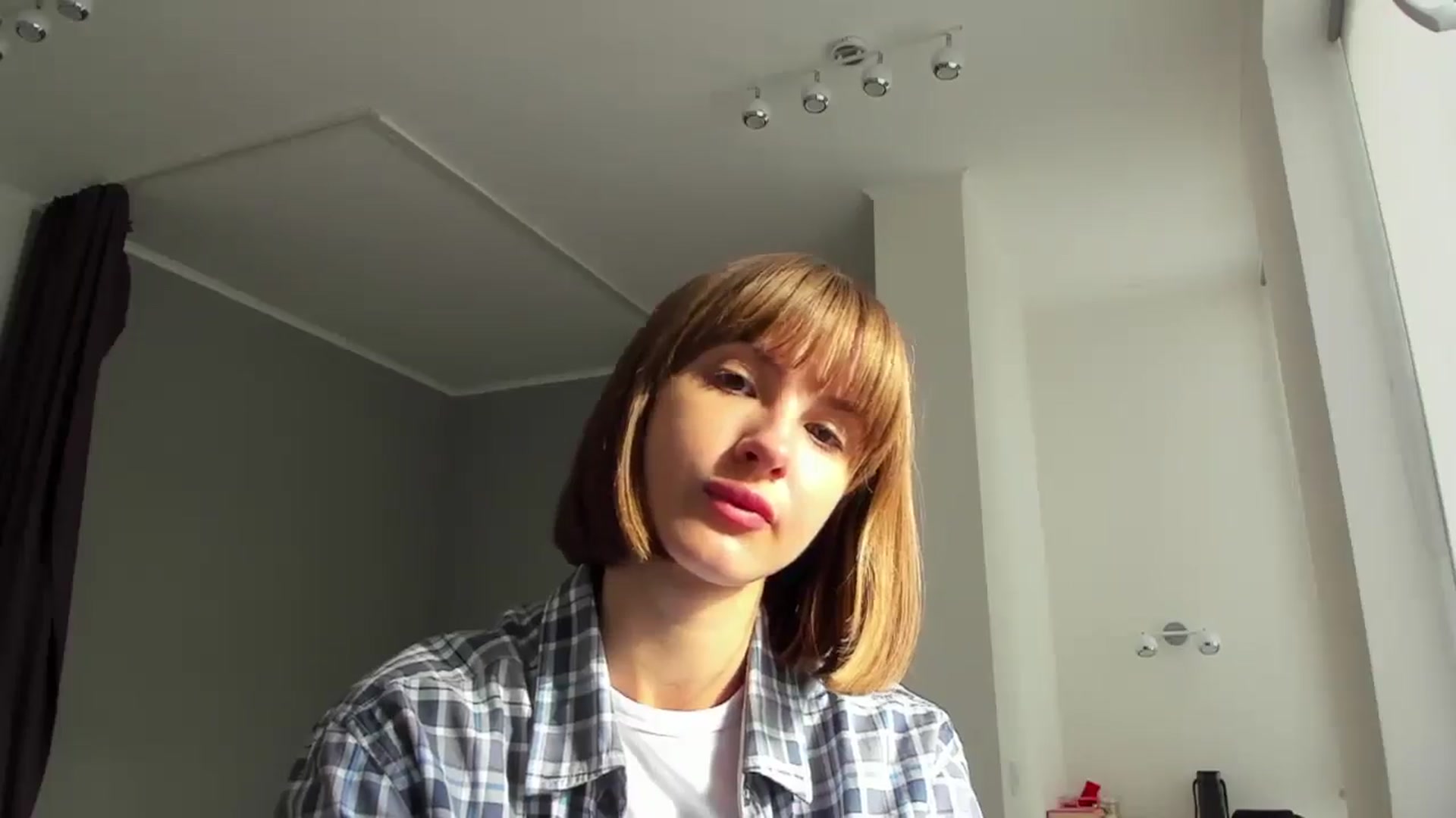 Gallery image thumbnail from WhoIsSofi's myfreecams stream on, 05/07/2025, 15:08 image 14 of 20