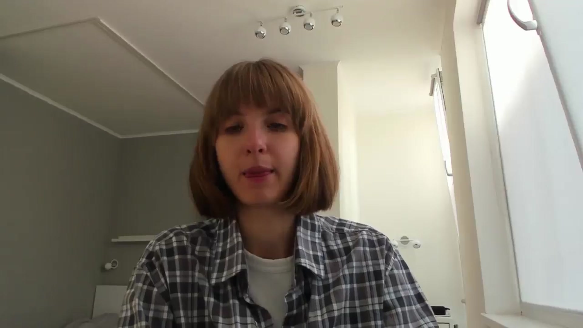 Gallery image thumbnail from WhoIsSofi's myfreecams stream on, 05/19/2025, 15:39 image 16 of 20