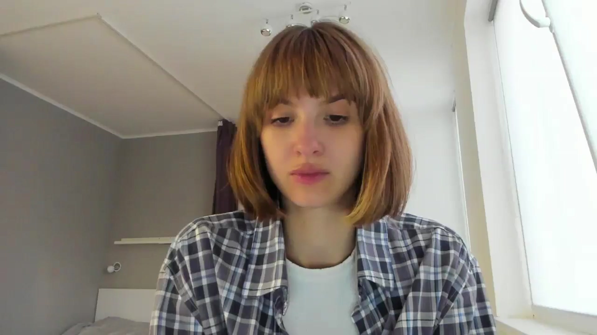 Gallery image thumbnail from WhoIsSofi's myfreecams stream on, 05/19/2025, 16:40 image 18 of 20