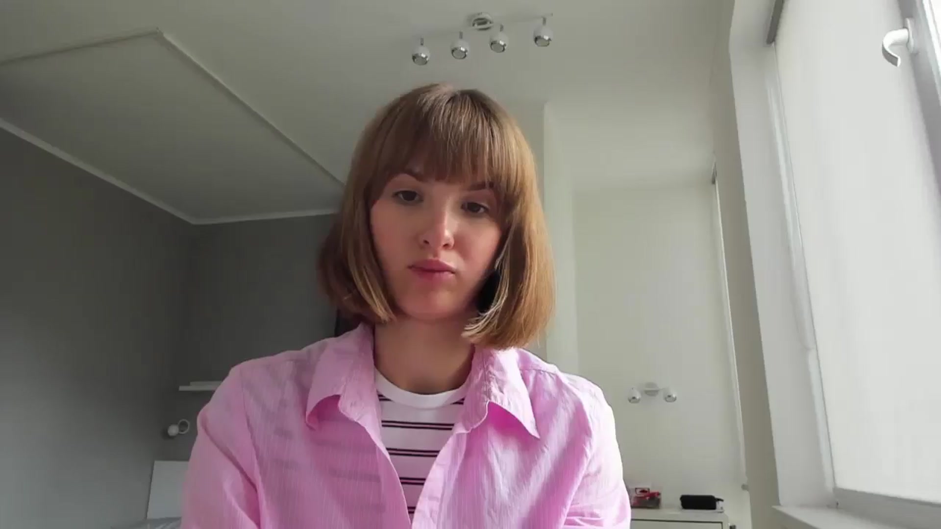 Gallery image thumbnail from WhoIsSofi's myfreecams stream on, 05/20/2025, 12:13 image 14 of 20