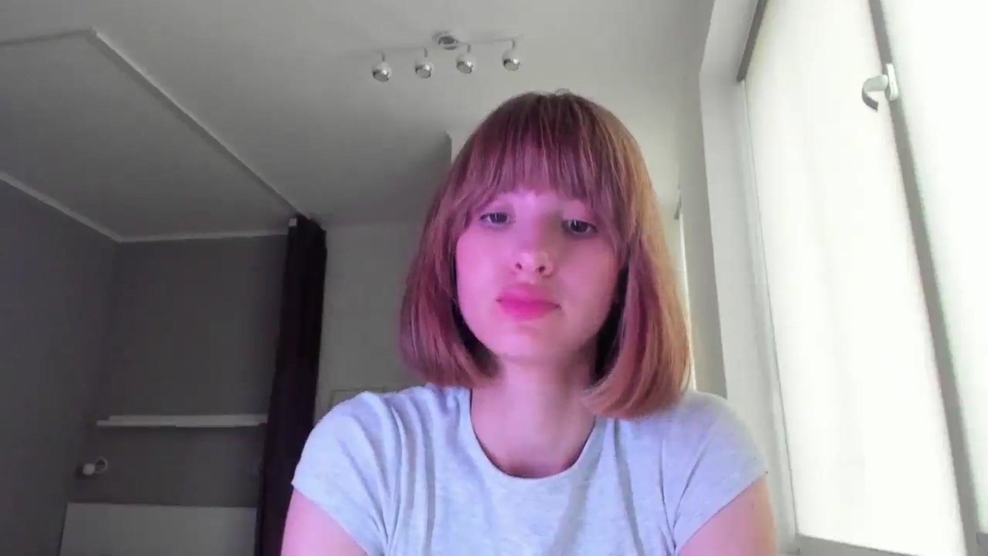 Gallery image thumbnail from WhoIsSofi's myfreecams stream on, 06/03/2025, 16:34 image 12 of 20
