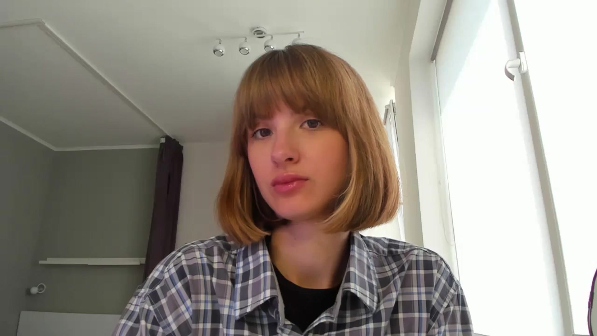 Gallery image thumbnail from WhoIsSofi's myfreecams stream on, 06/04/2025, 12:11 image 19 of 20