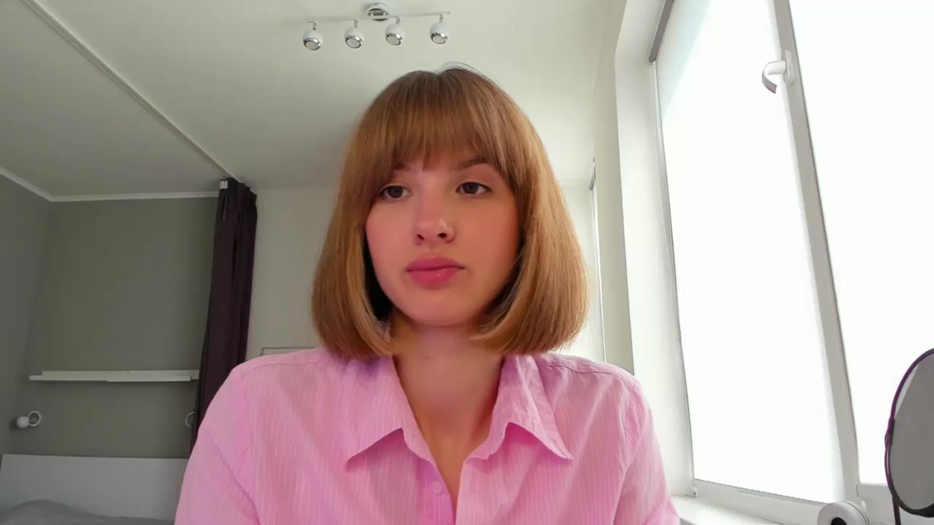 Gallery image thumbnail from WhoIsSofi's myfreecams stream on, 06/05/2025, 13:06 image 10 of 20