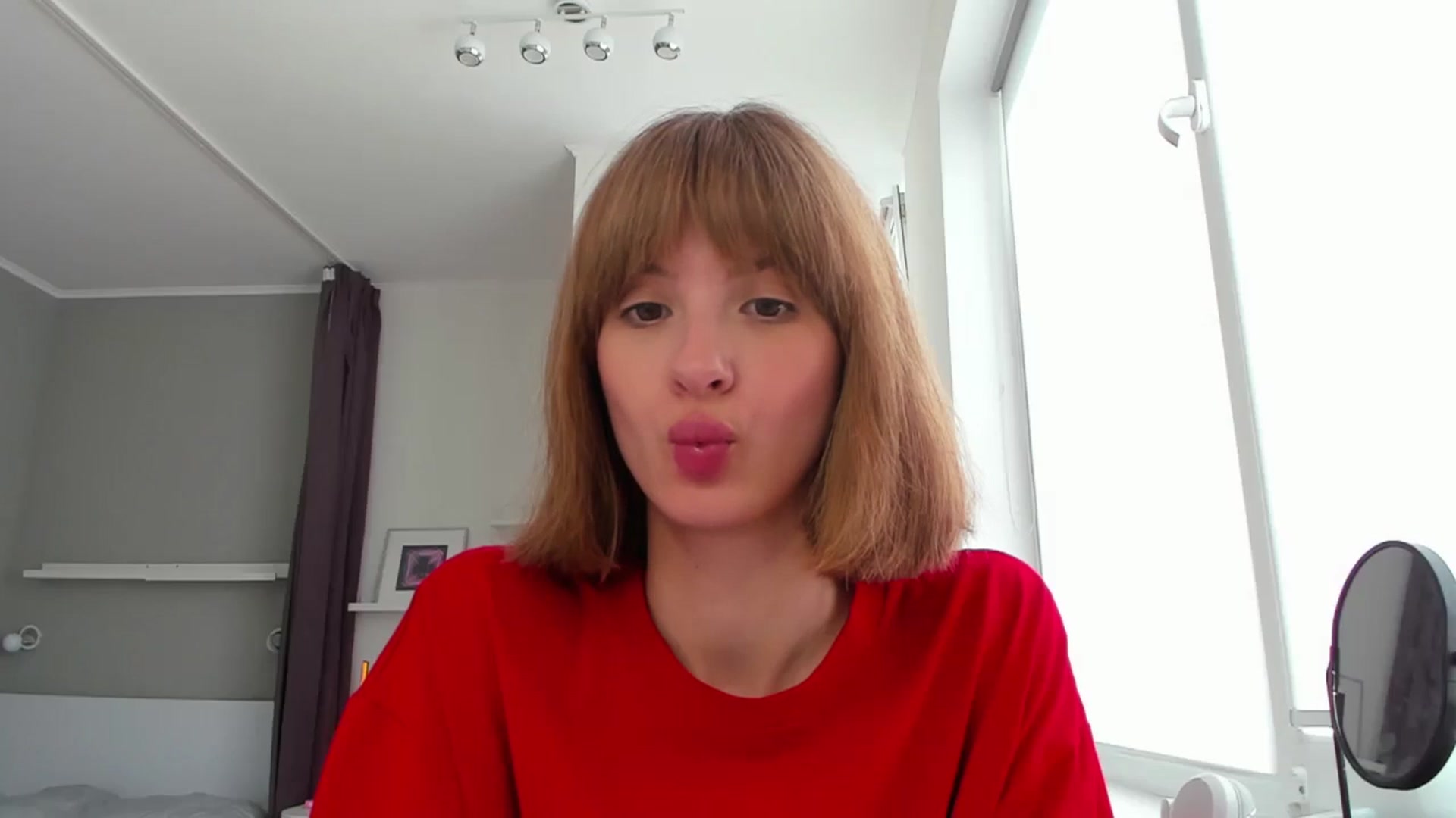 Gallery image thumbnail from WhoIsSofi's myfreecams stream on, 06/12/2025, 14:43 image 16 of 20