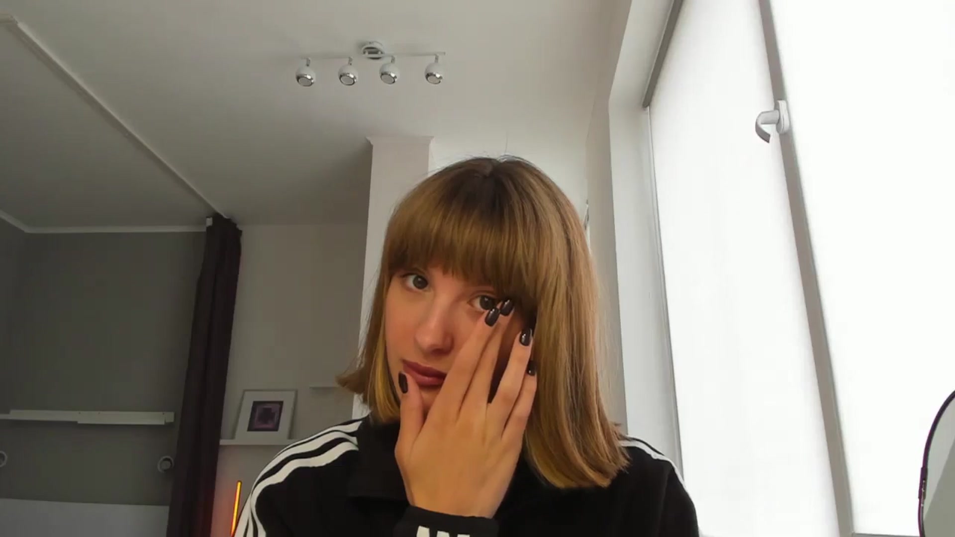 Gallery image thumbnail from WhoIsSofi's myfreecams stream on, 07/02/2025, 12:59 image 16 of 20