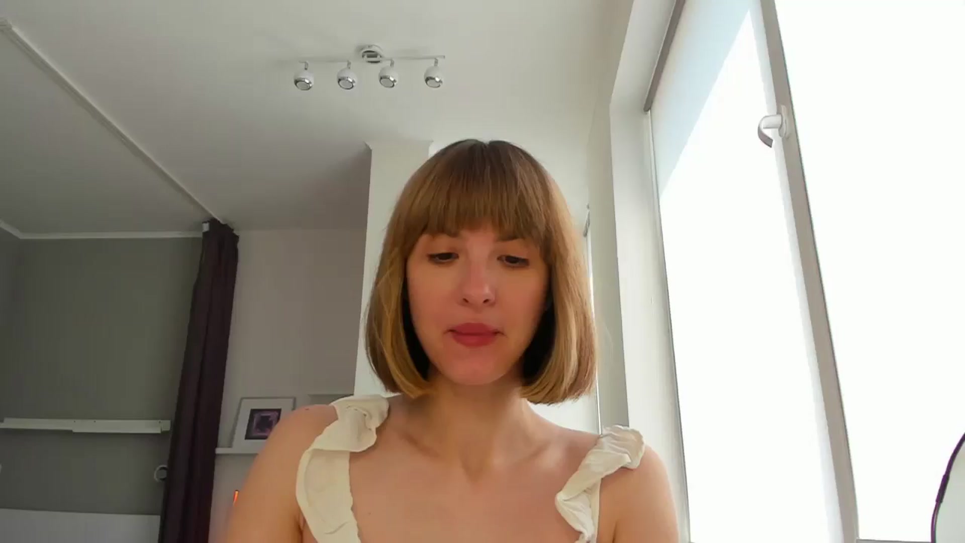Gallery image thumbnail from WhoIsSofi's myfreecams stream on, 07/04/2025, 12:33 image 10 of 20