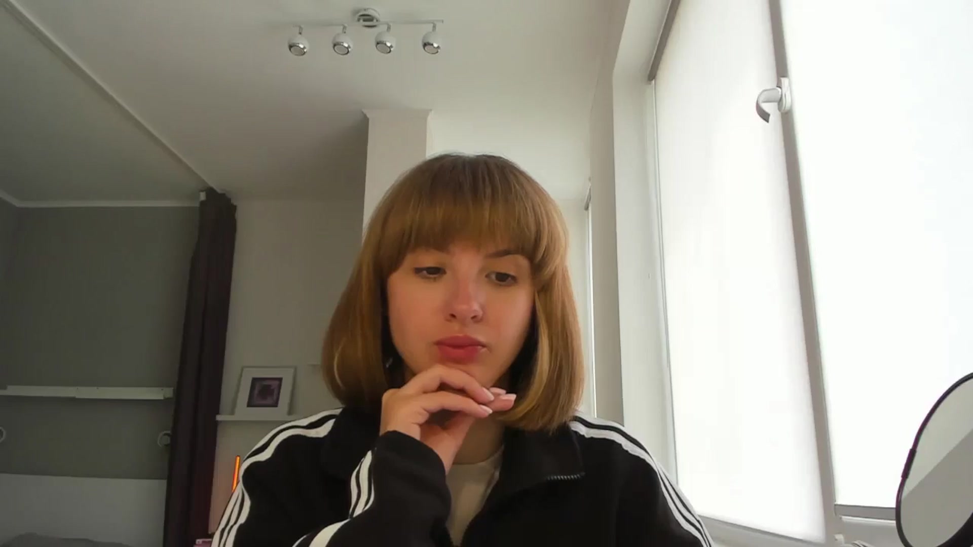 Gallery image thumbnail from WhoIsSofi's myfreecams stream on, 07/20/2025, 11:51 image 11 of 20
