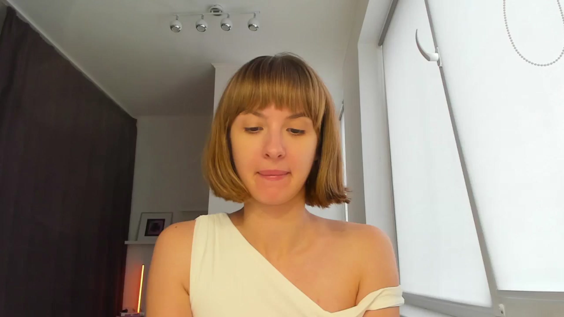 Gallery image thumbnail from WhoIsSofi's myfreecams stream on, 07/31/2025, 15:19 image 12 of 20