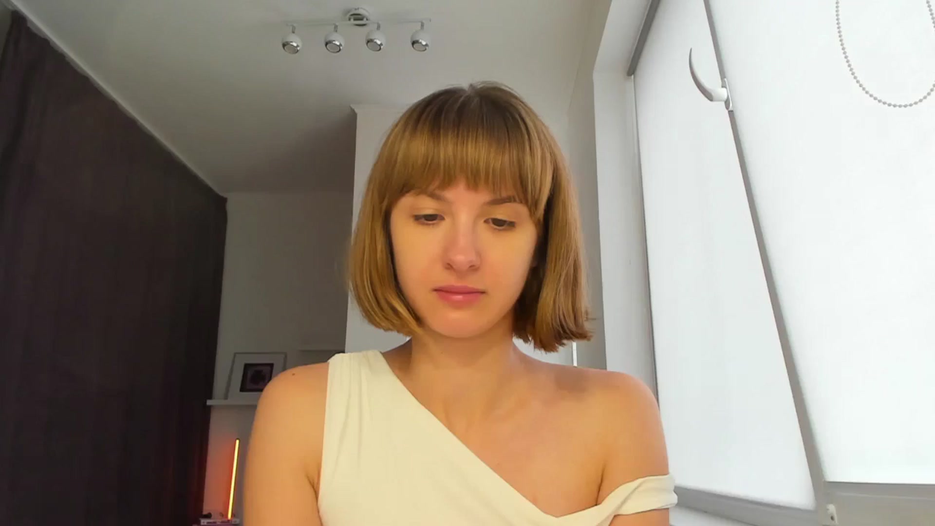 Gallery image thumbnail from WhoIsSofi's myfreecams stream on, 07/31/2025, 15:19 image 11 of 20