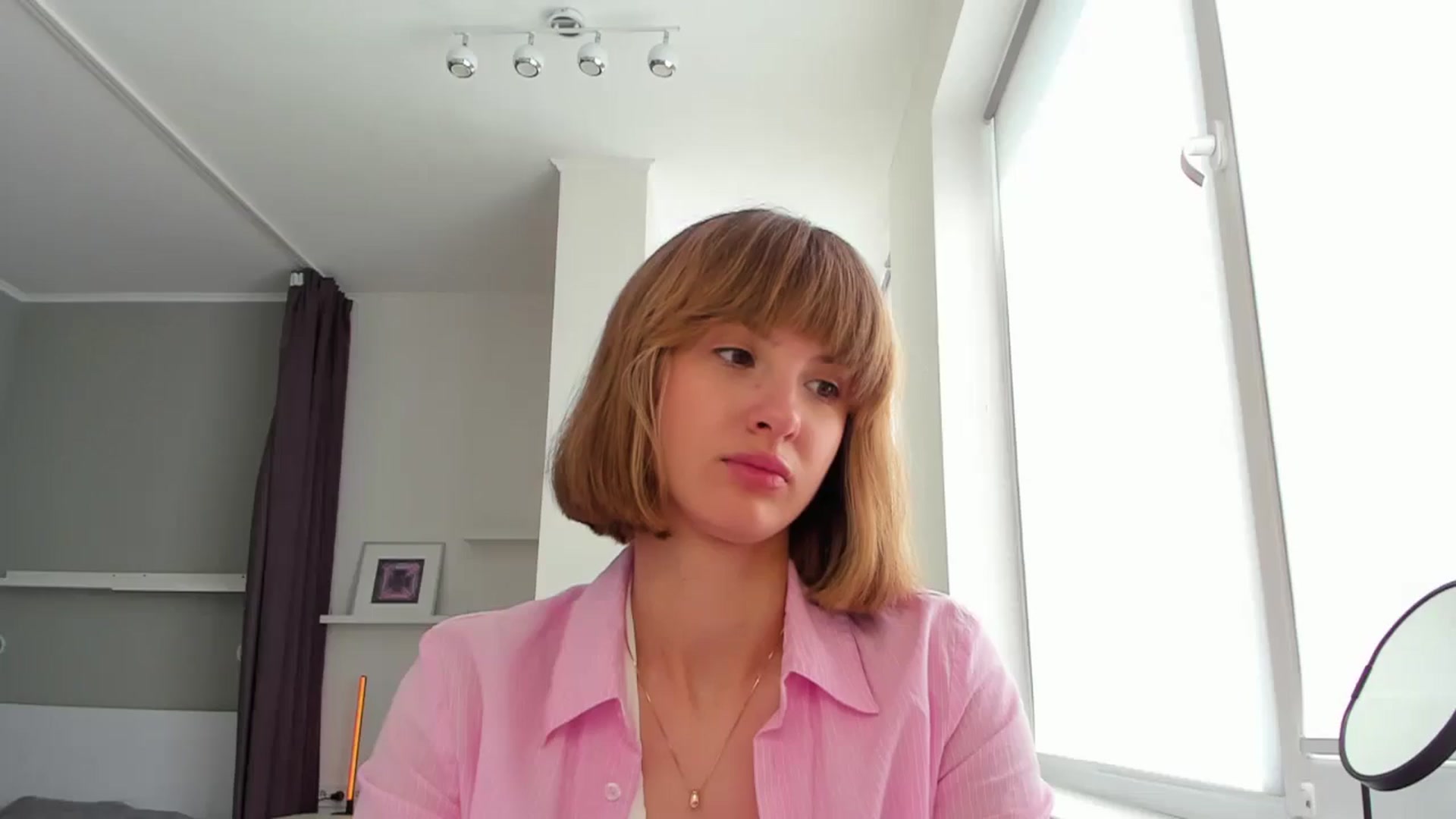 Gallery image thumbnail from WhoIsSofi's myfreecams stream on, 08/05/2025, 13:23 image 4 of 20