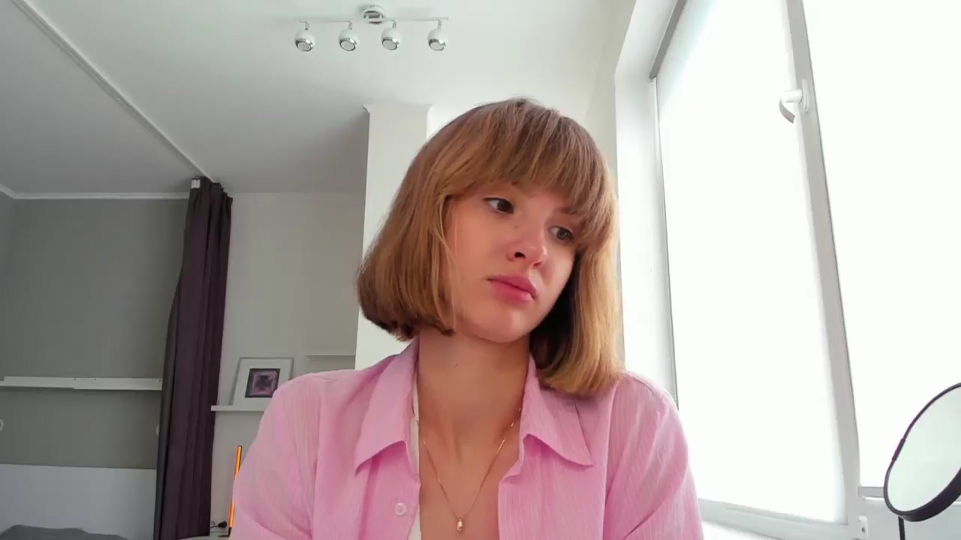 Gallery image thumbnail from WhoIsSofi's myfreecams stream on, 08/05/2025, 13:23 image 15 of 20
