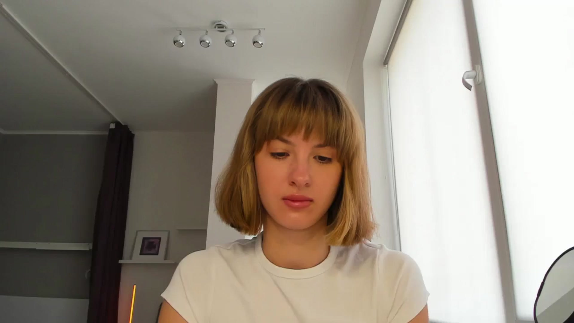 Gallery image thumbnail from WhoIsSofi's myfreecams stream on, 08/06/2025, 09:33 image 1 of 20