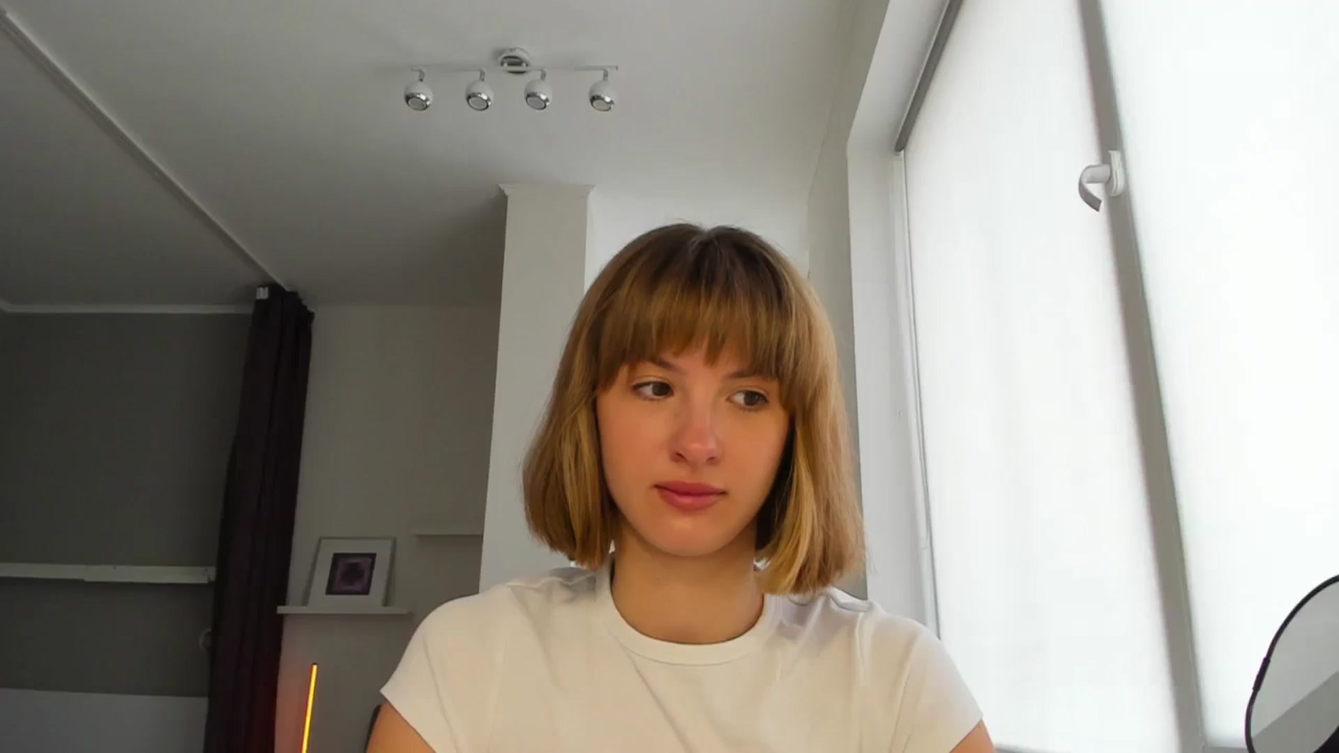 Gallery image thumbnail from WhoIsSofi's myfreecams stream on, 08/06/2025, 09:33 image 7 of 20