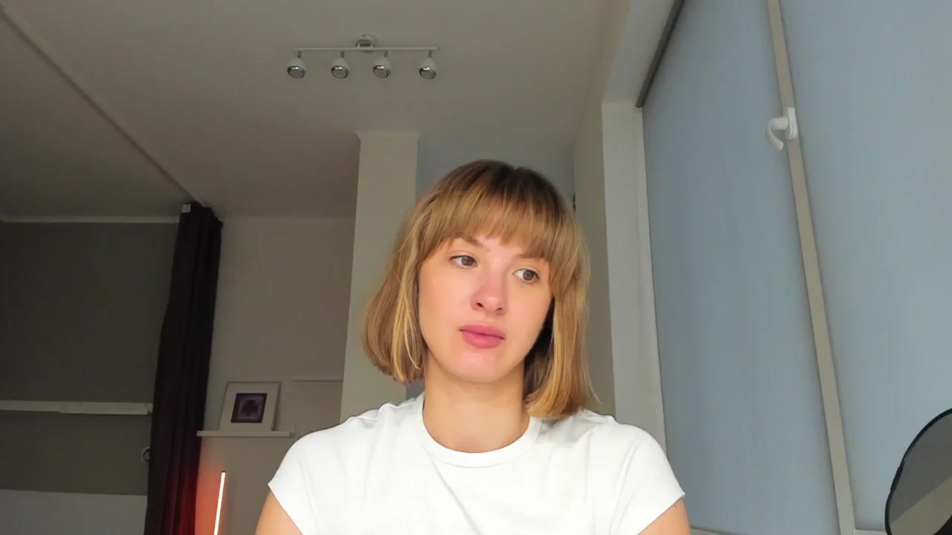 Gallery image thumbnail from WhoIsSofi's myfreecams stream on, 08/06/2025, 10:25 image 5 of 20