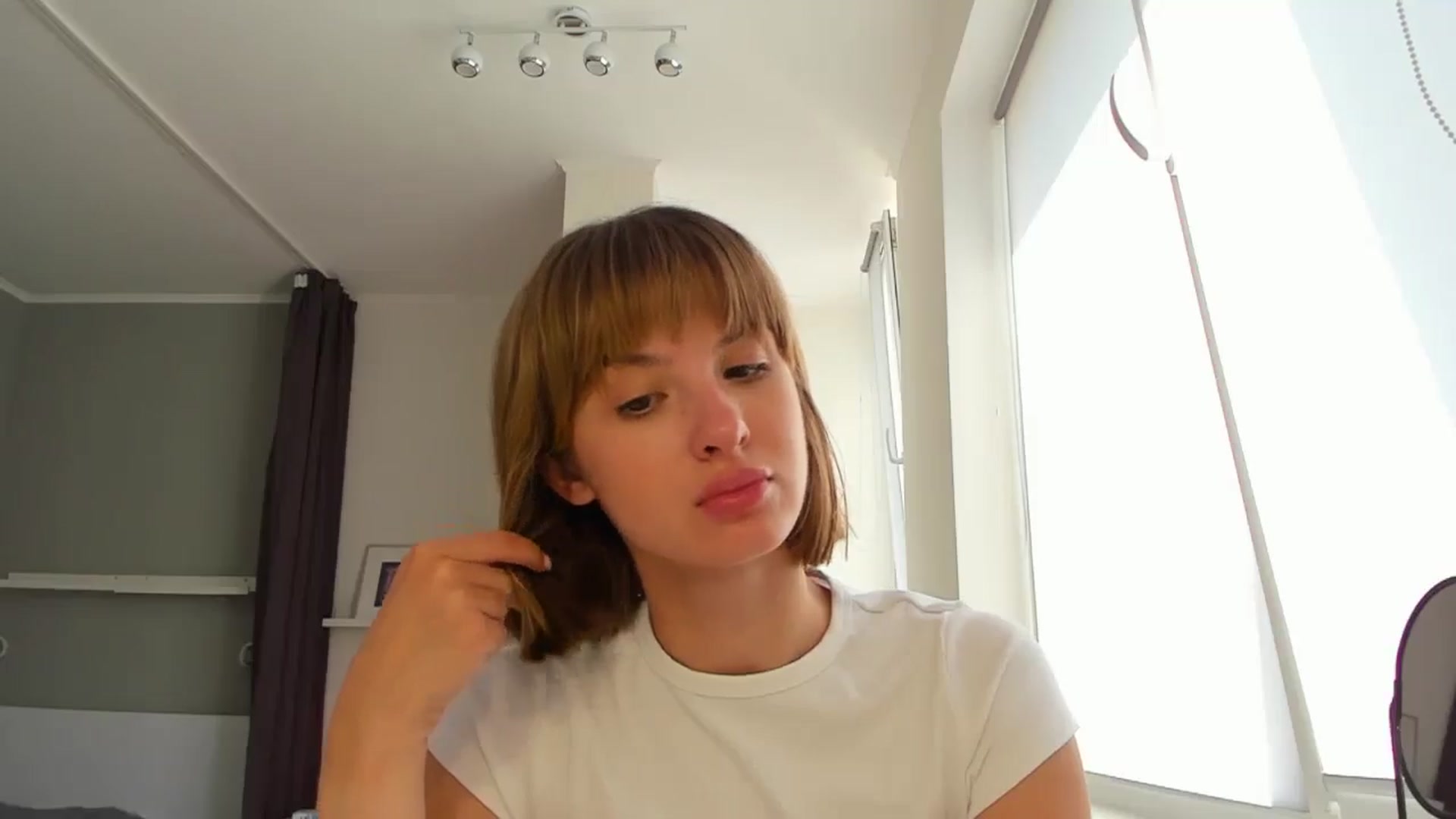 Gallery image thumbnail from WhoIsSofi's myfreecams stream on, 08/06/2025, 12:31 image 13 of 20