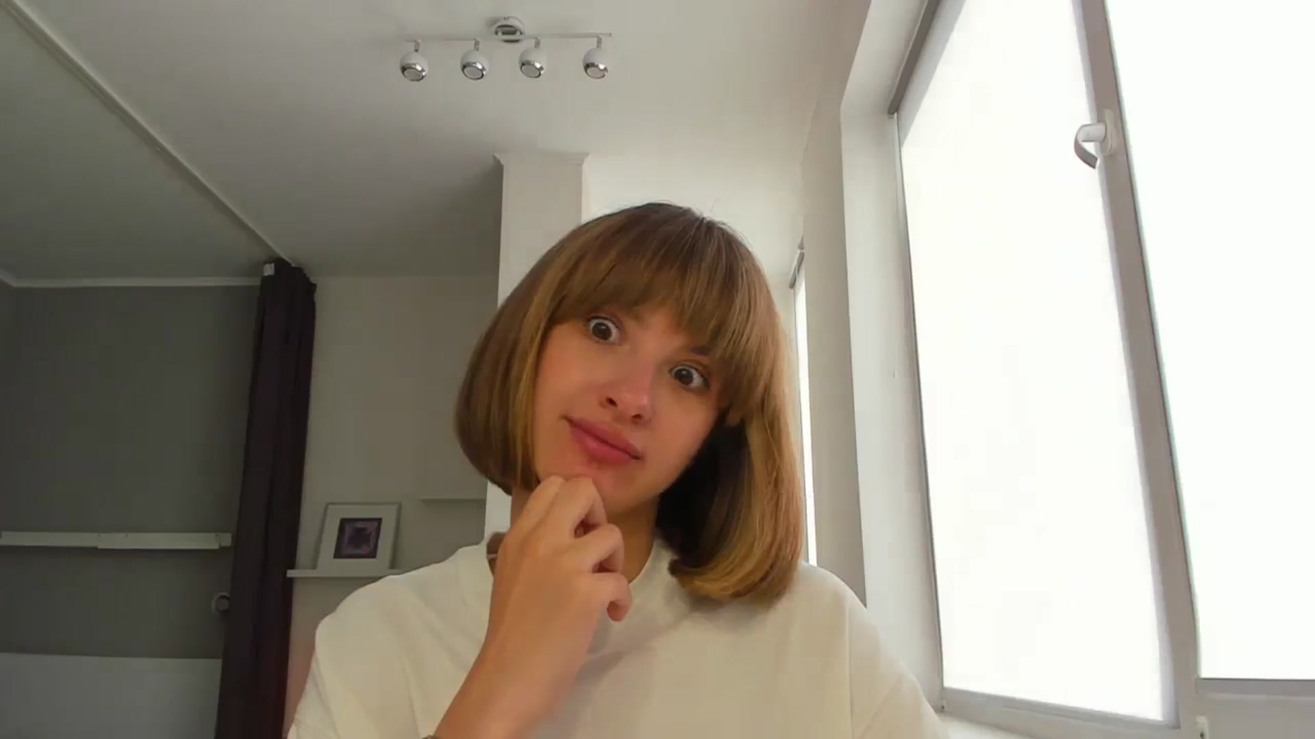 Gallery image thumbnail from WhoIsSofi's myfreecams stream on, 08/13/2025, 14:13 image 5 of 20