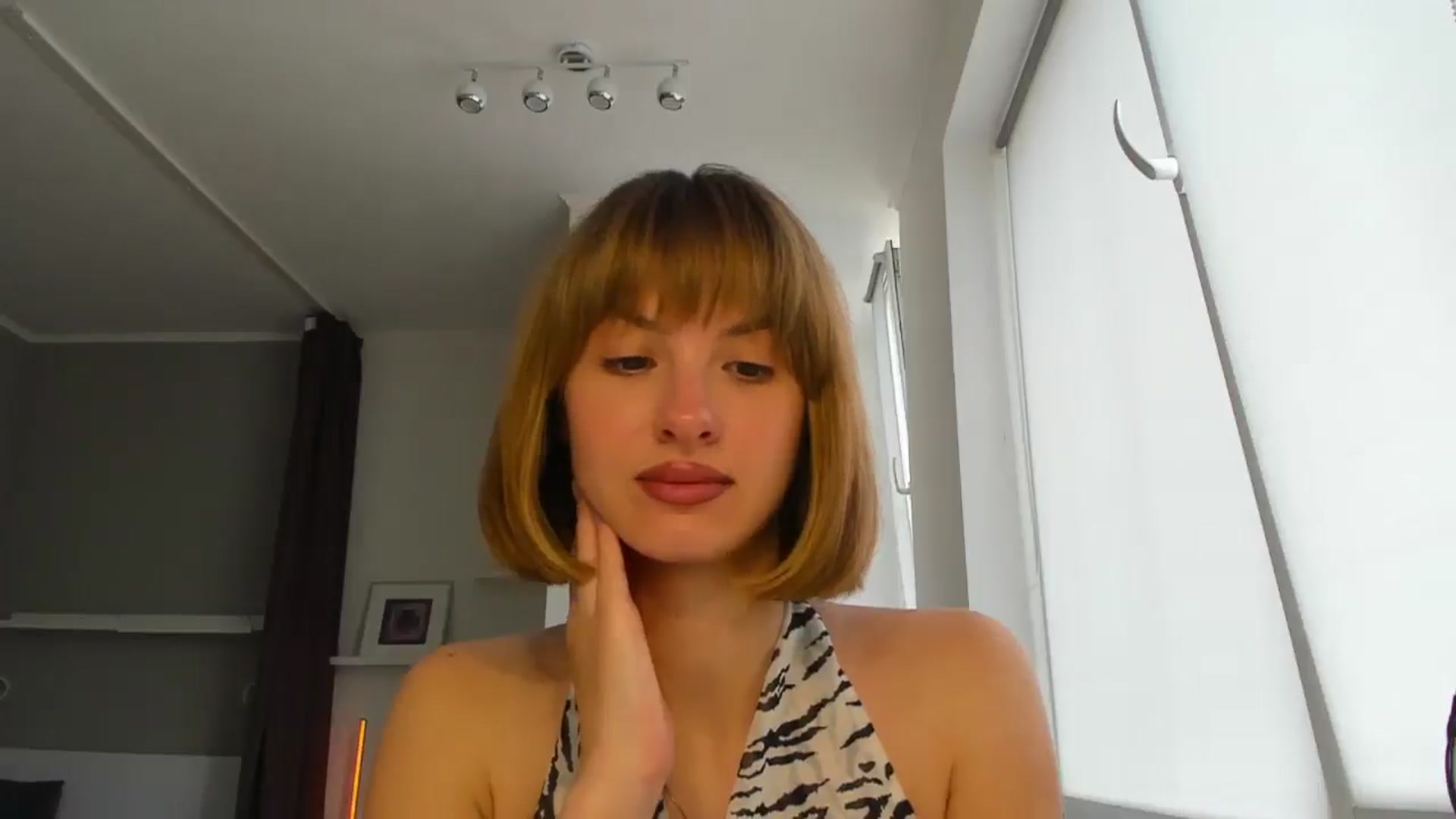 Gallery image thumbnail from WhoIsSofi's myfreecams stream on, 08/14/2025, 11:37 image 18 of 20