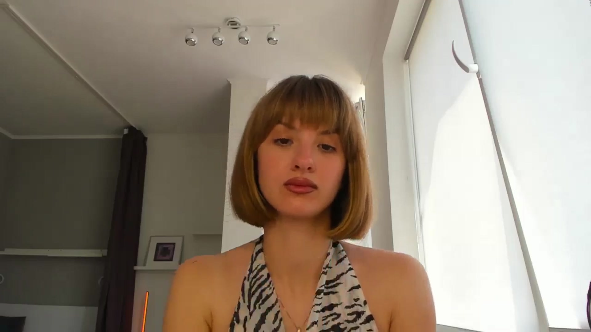 Gallery image thumbnail from WhoIsSofi's myfreecams stream on, 08/14/2025, 11:37 image 11 of 20