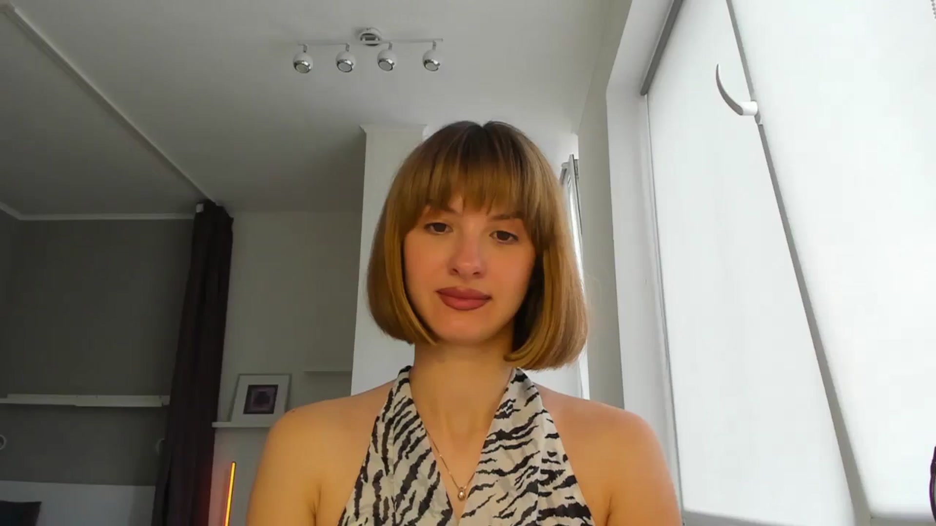 Gallery image thumbnail from WhoIsSofi's myfreecams stream on, 08/14/2025, 12:02 image 16 of 20