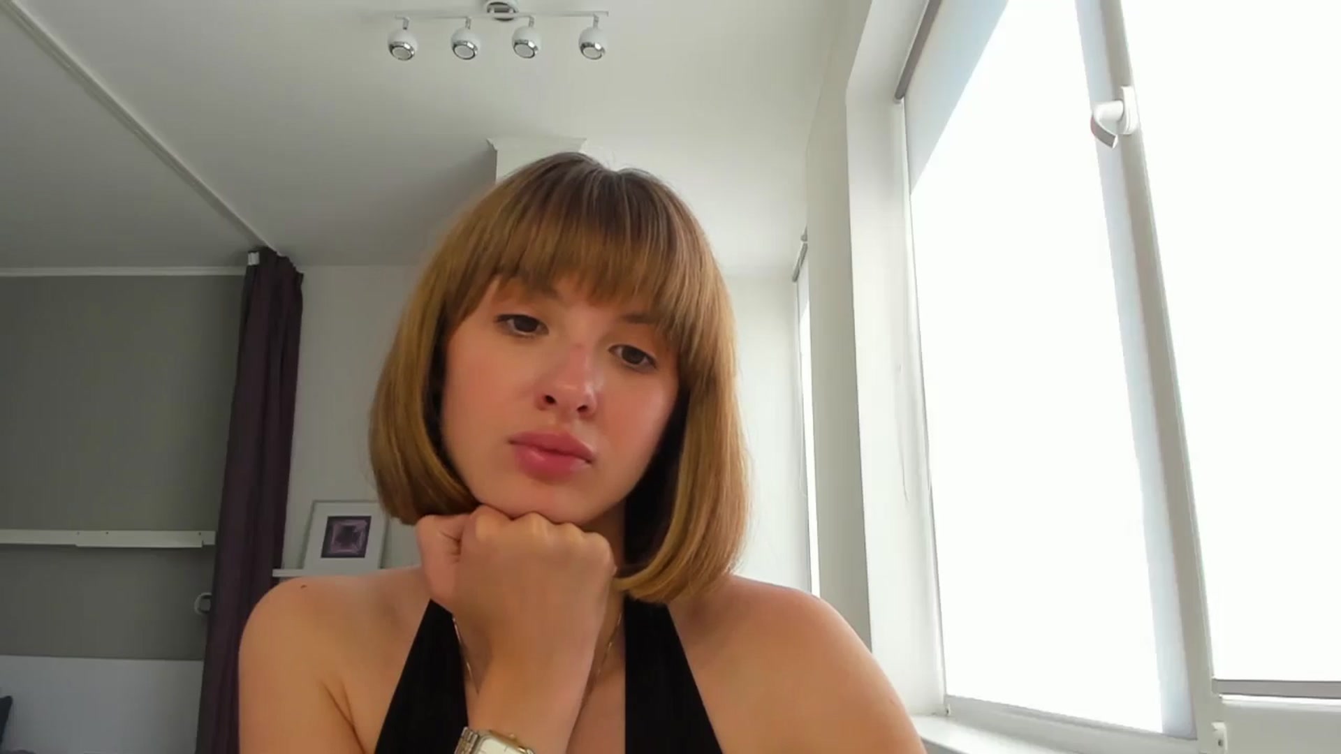 Gallery image thumbnail from WhoIsSofi's myfreecams stream on, 08/15/2025, 12:33 image 17 of 20