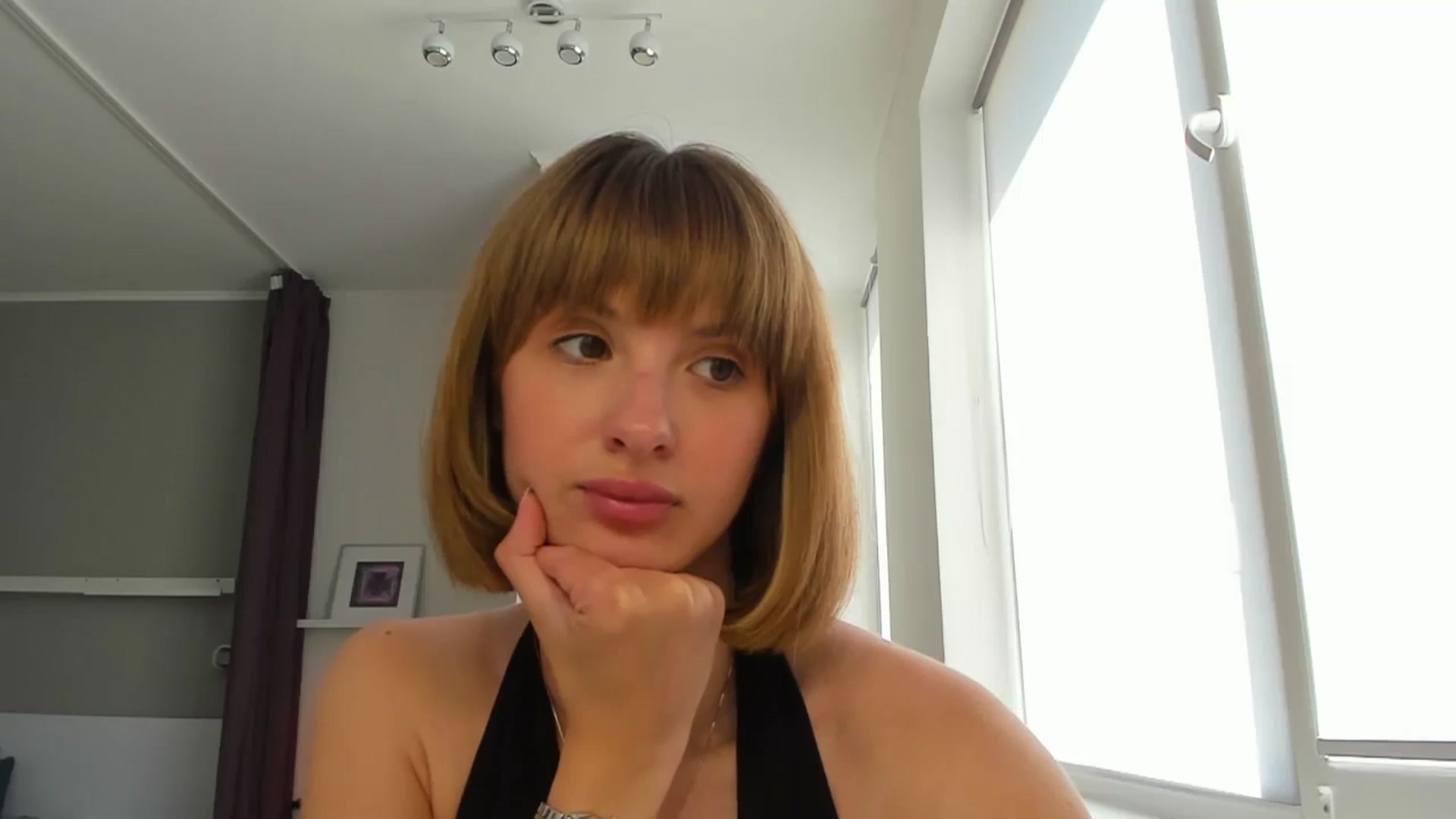 Gallery image thumbnail from WhoIsSofi's myfreecams stream on, 08/15/2025, 12:33 image 13 of 20
