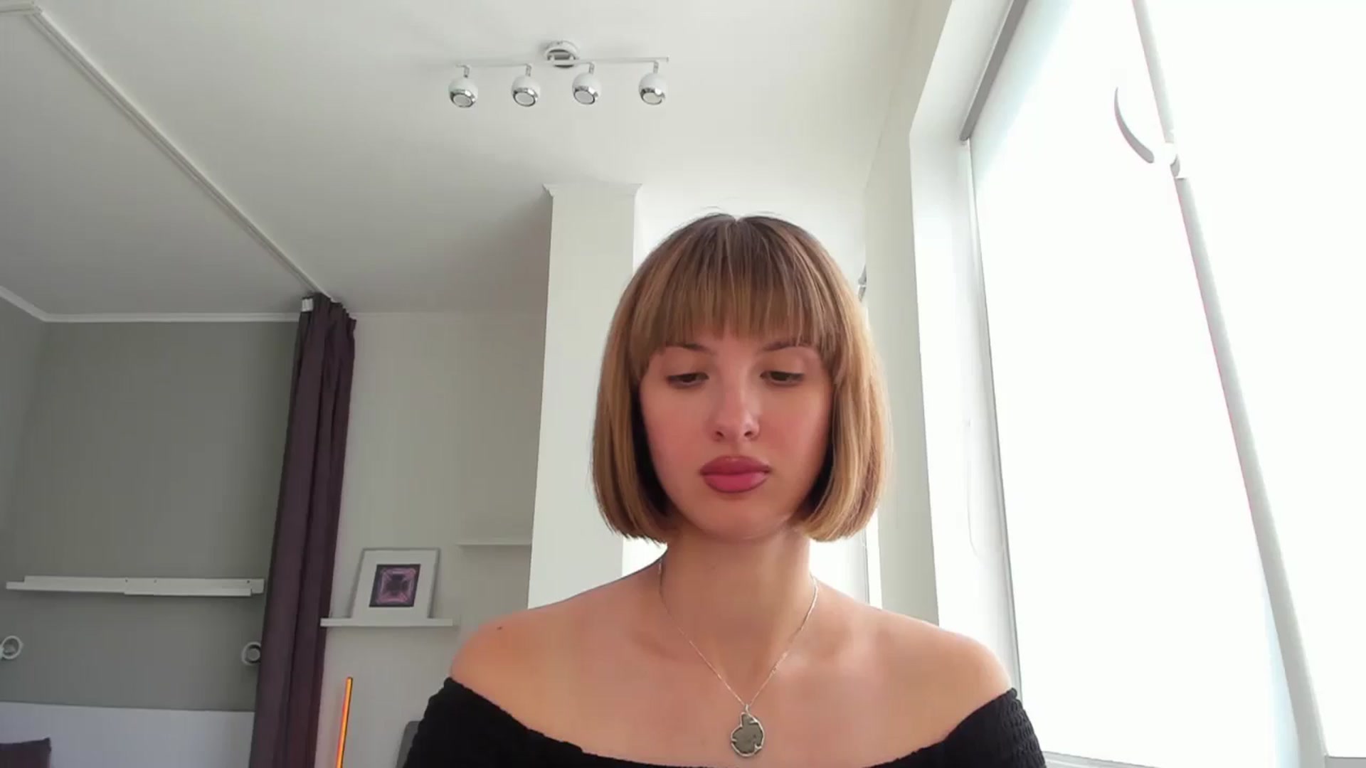 Gallery image thumbnail from WhoIsSofi's myfreecams stream on, 08/20/2025, 13:54 image 9 of 20