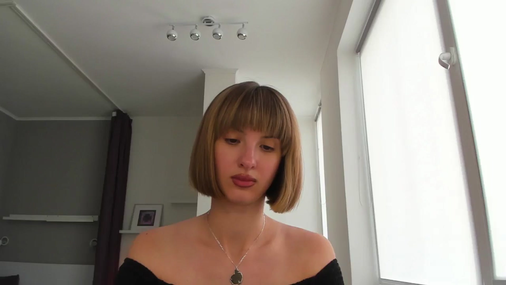 Gallery image thumbnail from WhoIsSofi's myfreecams stream on, 08/20/2025, 15:02 image 15 of 20