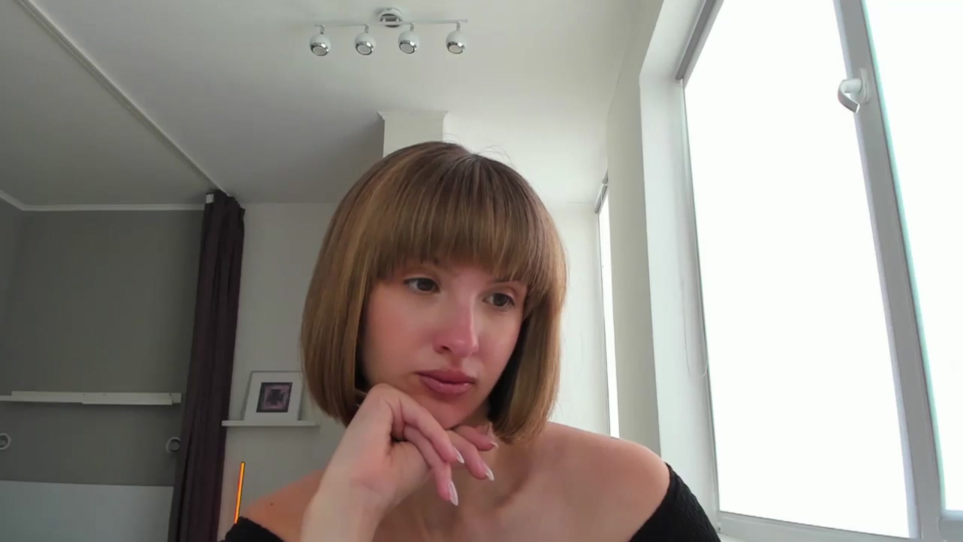 Gallery image thumbnail from WhoIsSofi's myfreecams stream on, 08/21/2025, 15:13 image 9 of 20