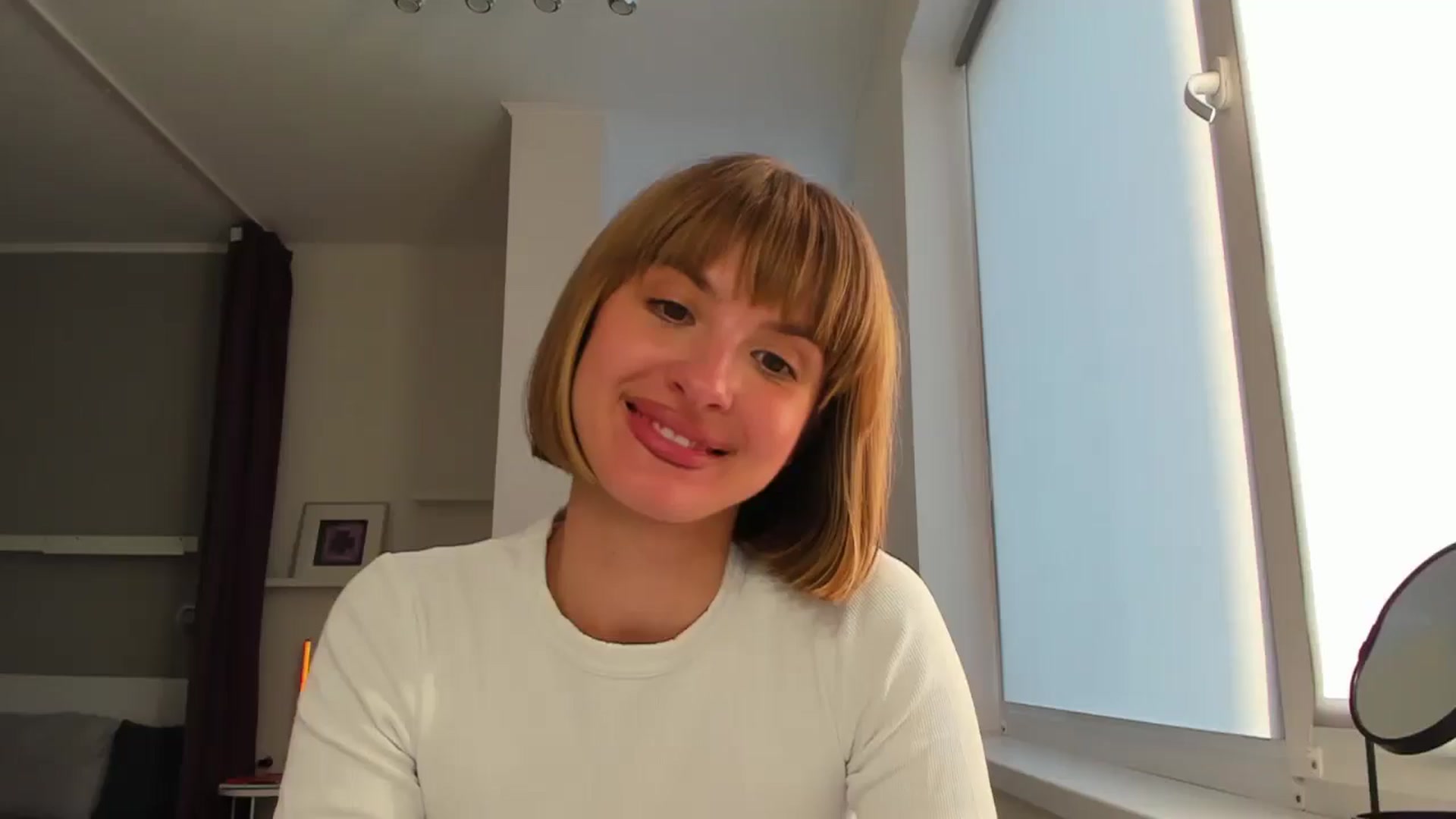 Gallery image thumbnail from WhoIsSofi's myfreecams stream on, 08/27/2025, 15:46 image 12 of 20