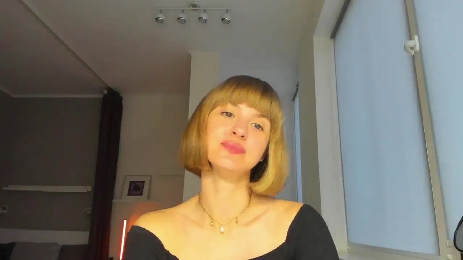 Gallery image thumbnail from WhoIsSofi's myfreecams stream on, 08/28/2025, 17:02 image 12 of 20
