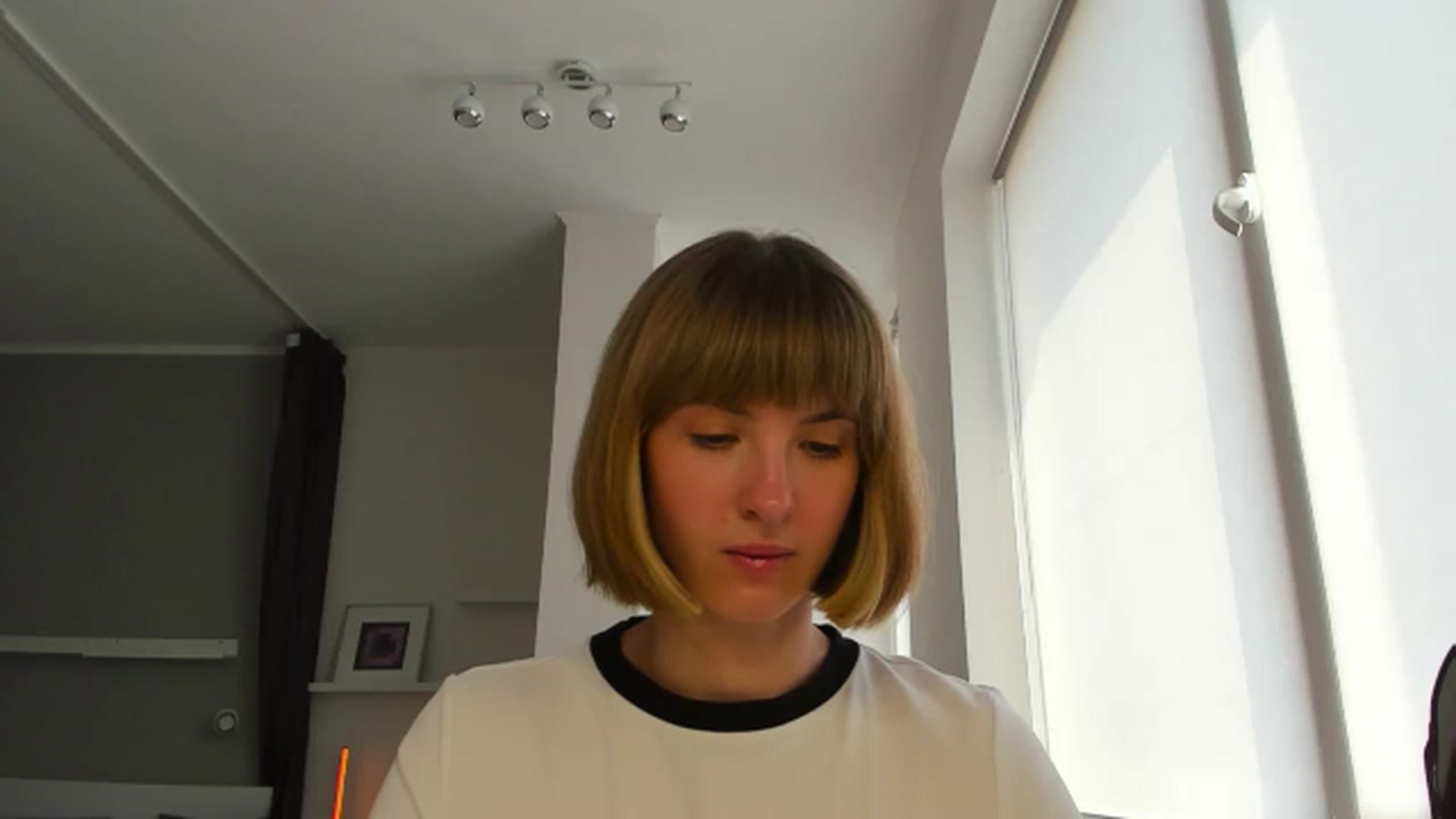 Gallery image thumbnail from WhoIsSofi's myfreecams stream on, 09/01/2025, 11:34 image 12 of 20