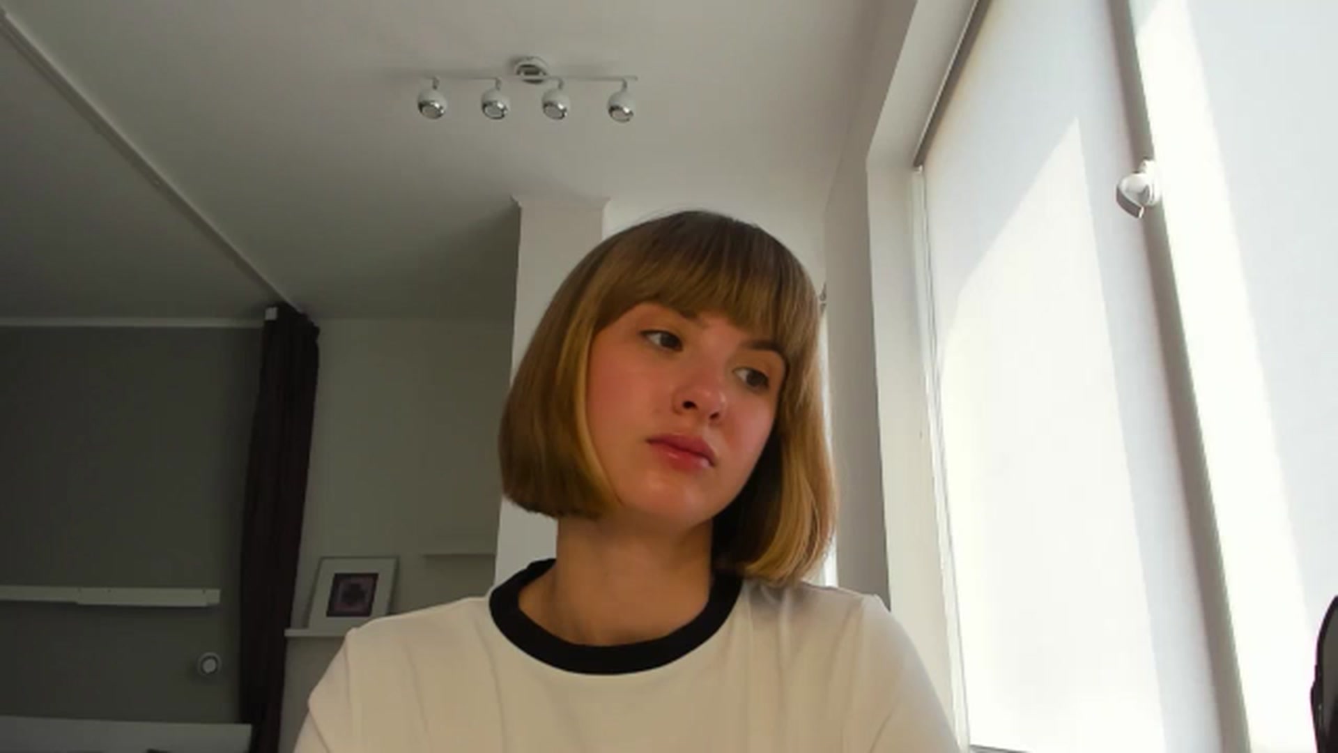 Gallery image thumbnail from WhoIsSofi's myfreecams stream on, 09/01/2025, 11:34 image 16 of 20