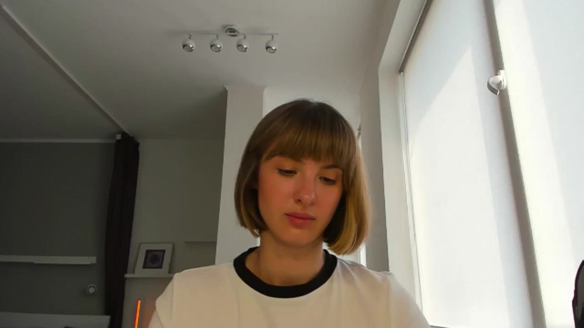 Gallery image thumbnail from WhoIsSofi's myfreecams stream on, 09/01/2025, 11:34 image 19 of 20