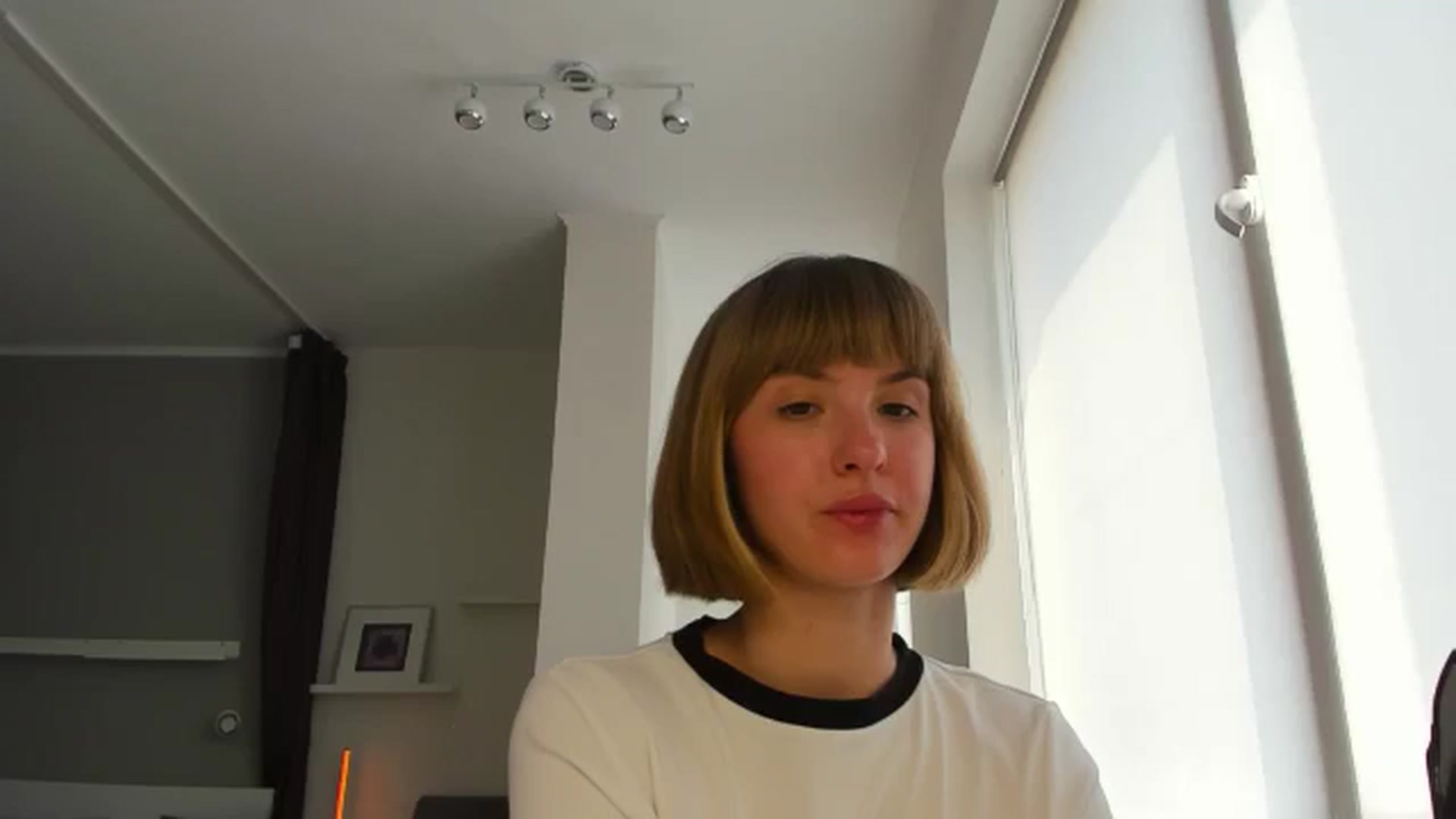 Gallery image thumbnail from WhoIsSofi's myfreecams stream on, 09/01/2025, 11:34 image 15 of 20