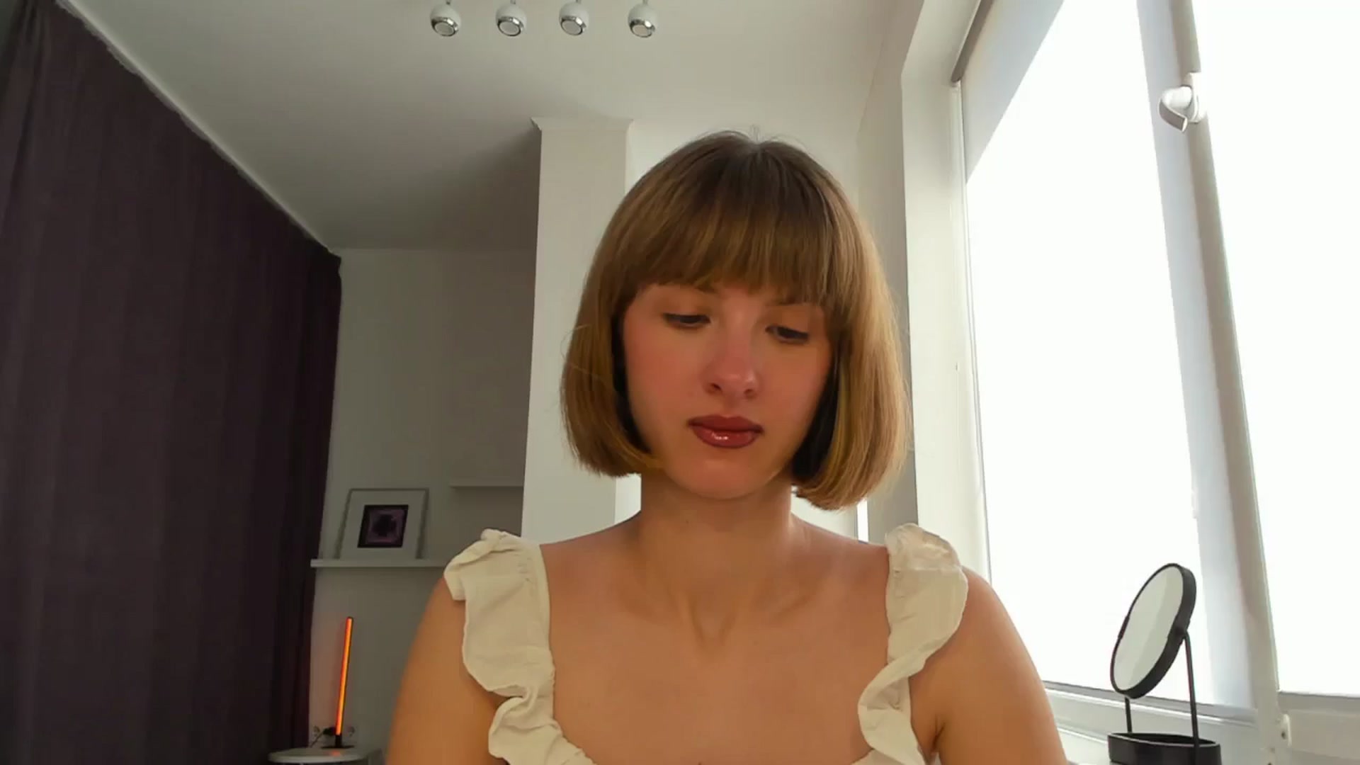 Gallery image thumbnail from WhoIsSofi's myfreecams stream on, 09/02/2025, 12:35 image 4 of 20