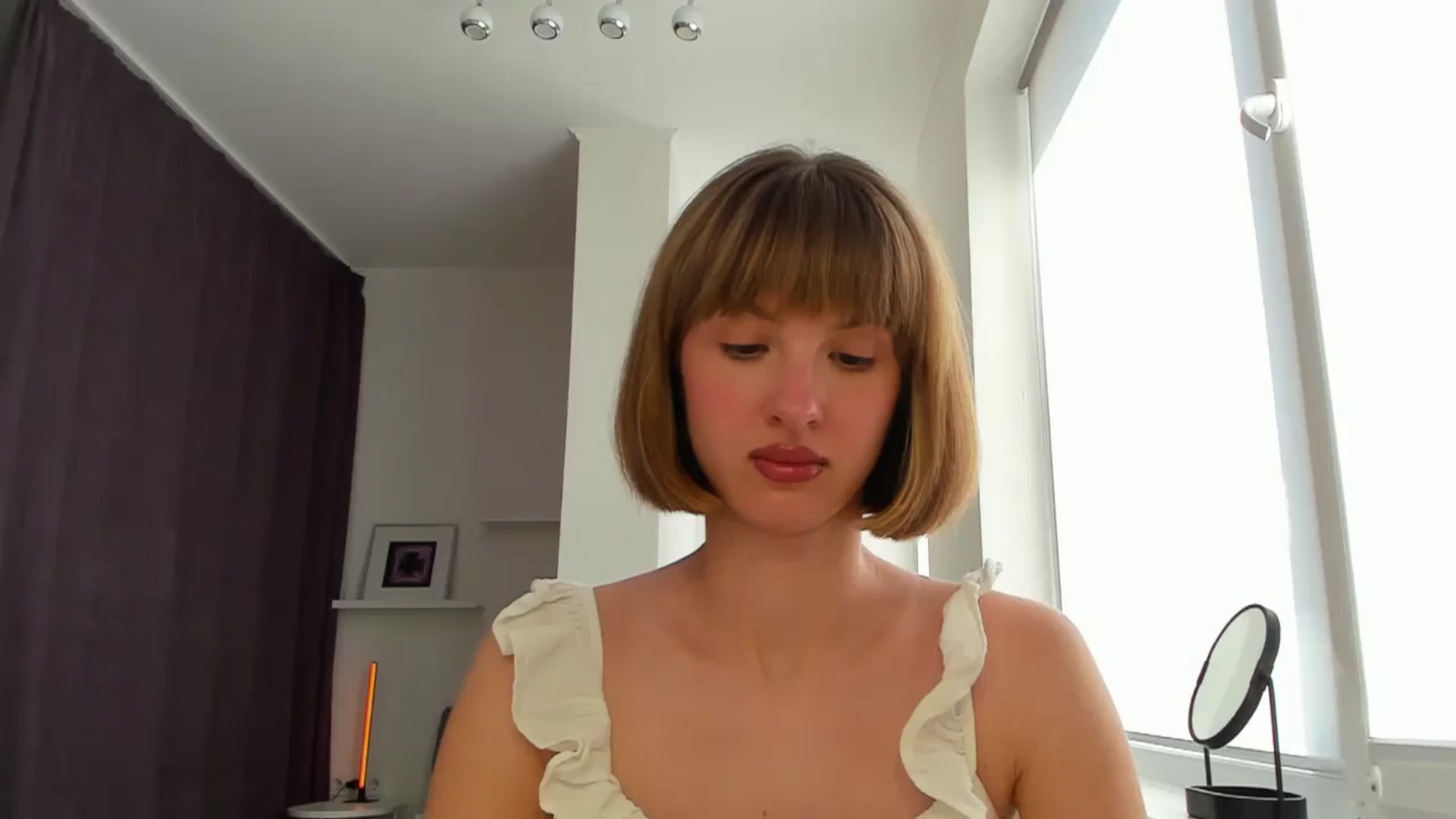 Gallery image thumbnail from WhoIsSofi's myfreecams stream on, 09/02/2025, 12:35 image 17 of 20