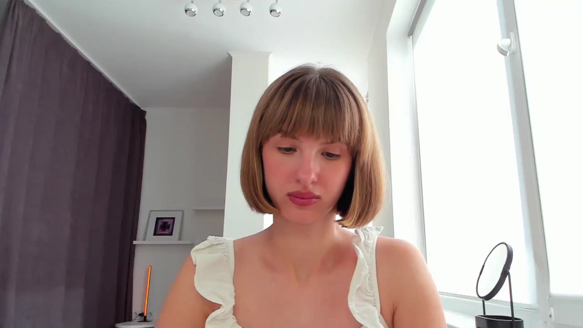 Gallery image thumbnail from WhoIsSofi's myfreecams stream on, 09/02/2025, 13:54 image 17 of 20