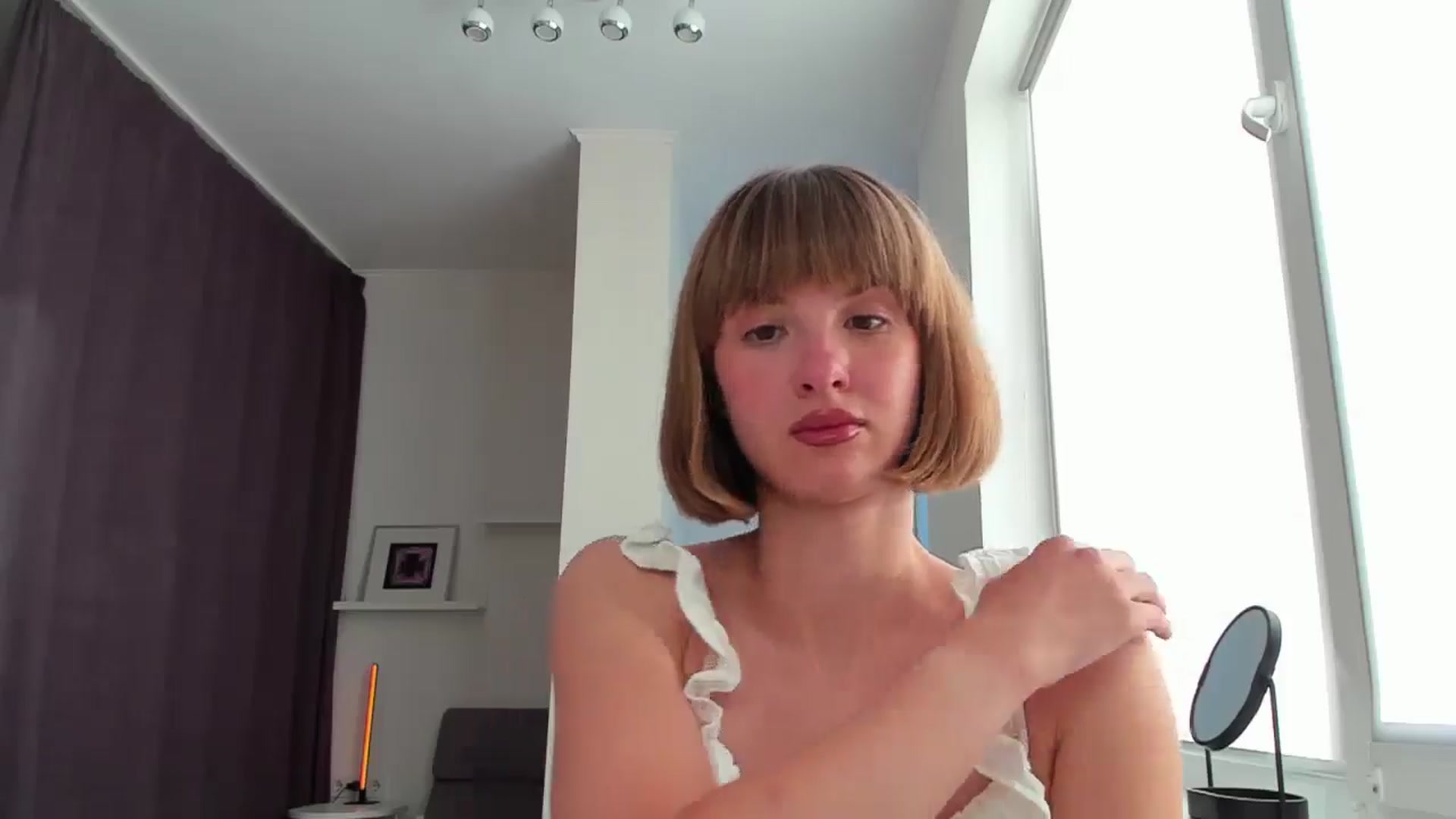 Gallery image thumbnail from WhoIsSofi's myfreecams stream on, 09/02/2025, 15:35 image 20 of 20