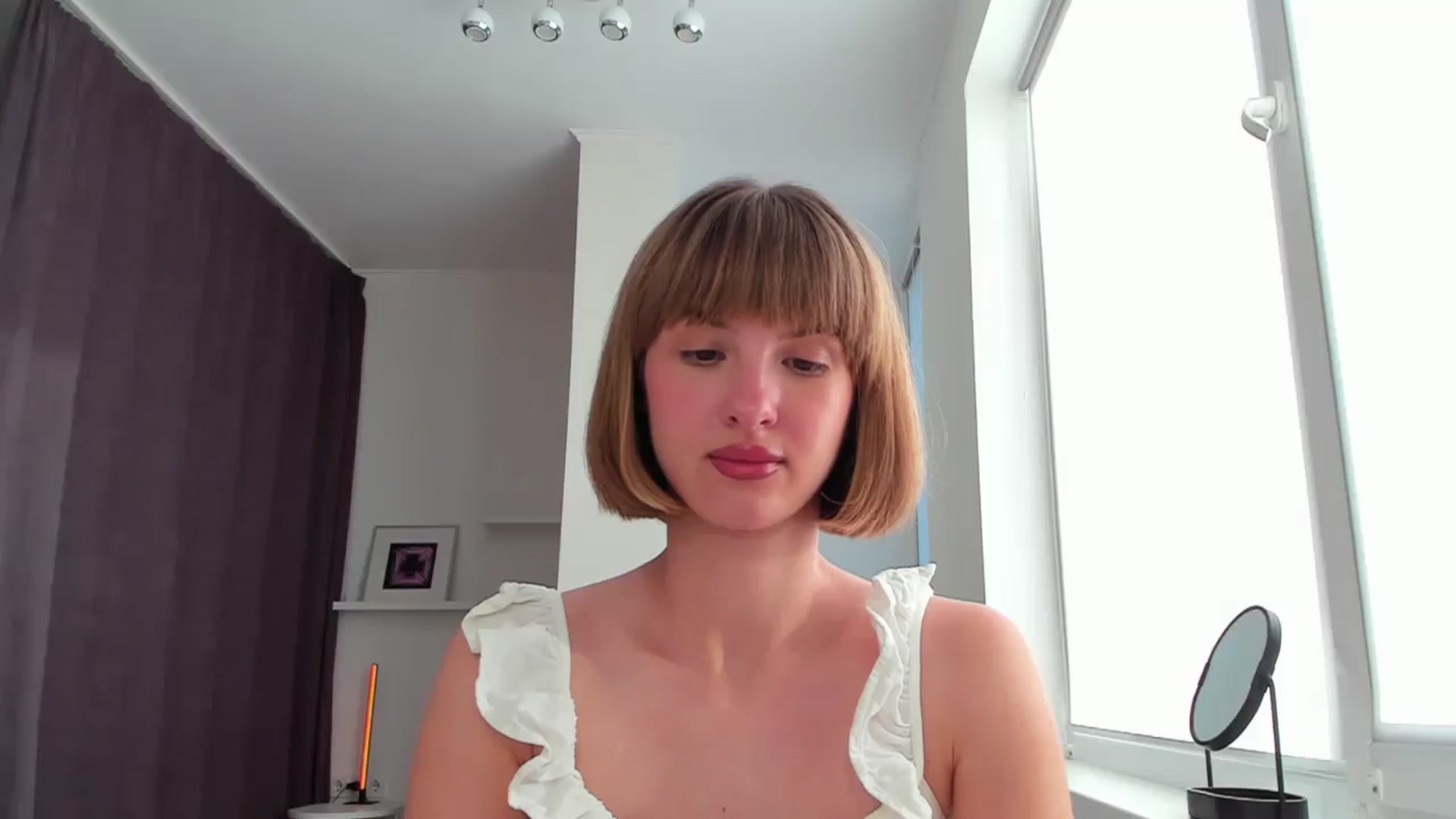 Gallery image thumbnail from WhoIsSofi's myfreecams stream on, 09/02/2025, 15:35 image 17 of 20