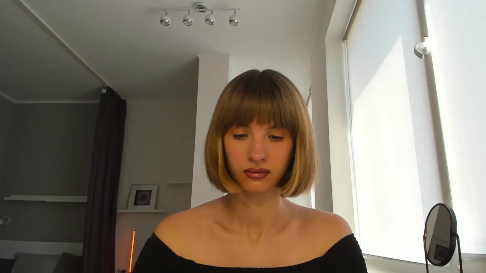 Gallery image thumbnail from WhoIsSofi's myfreecams stream on, 09/05/2025, 11:25 image 15 of 20